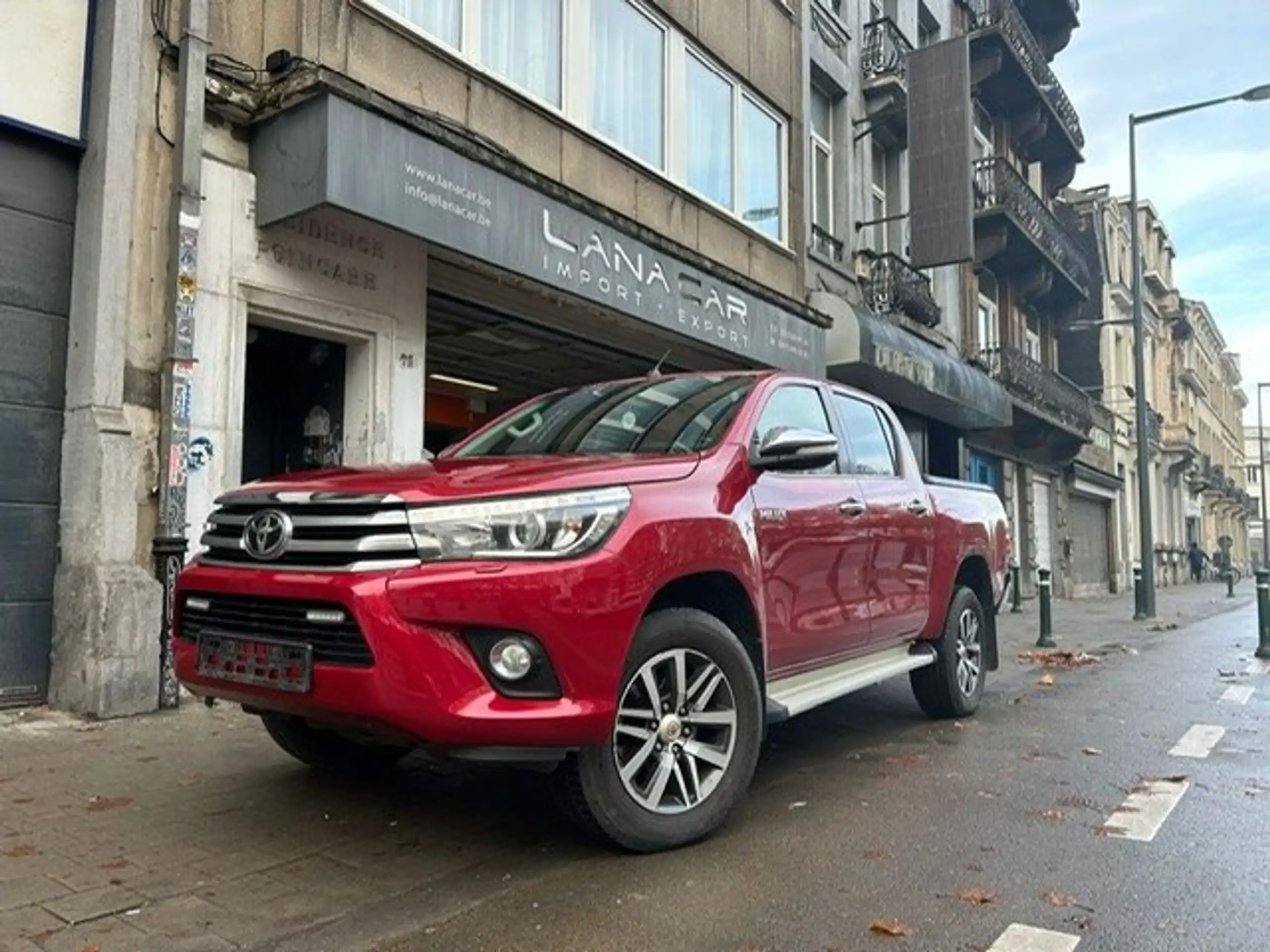 Toyota - Hilux