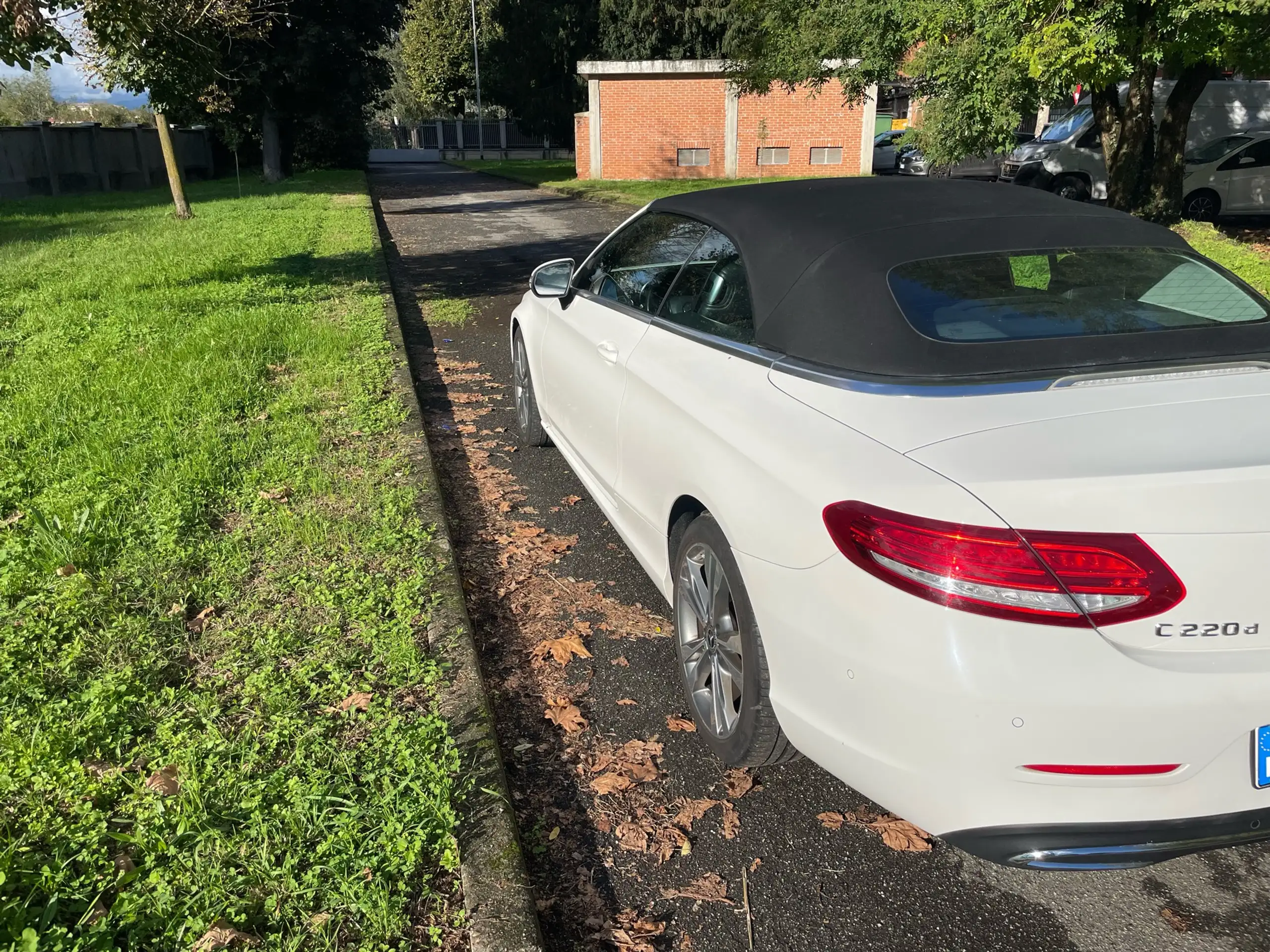 Mercedes-Benz - C 220