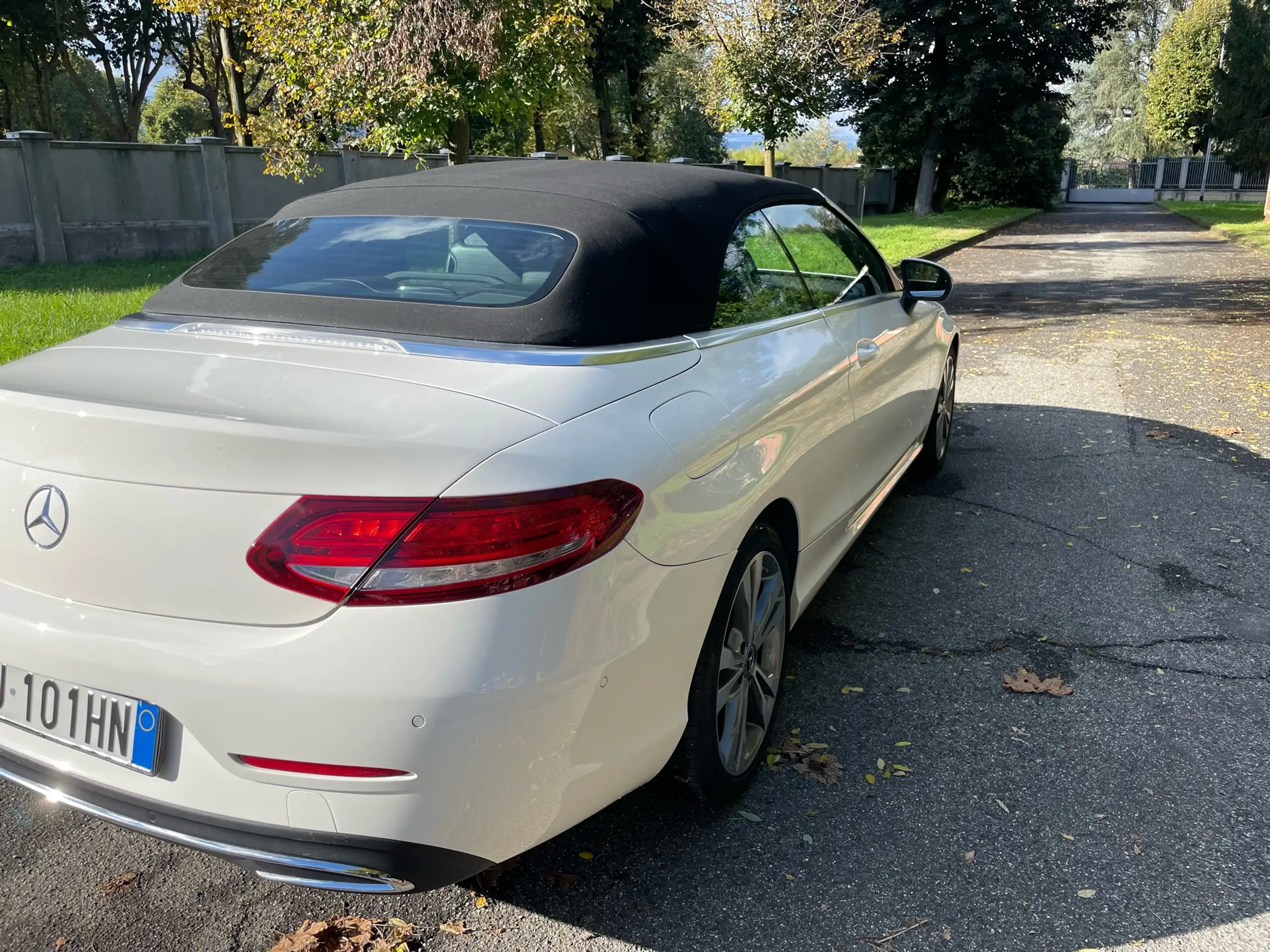 Mercedes-Benz - C 220