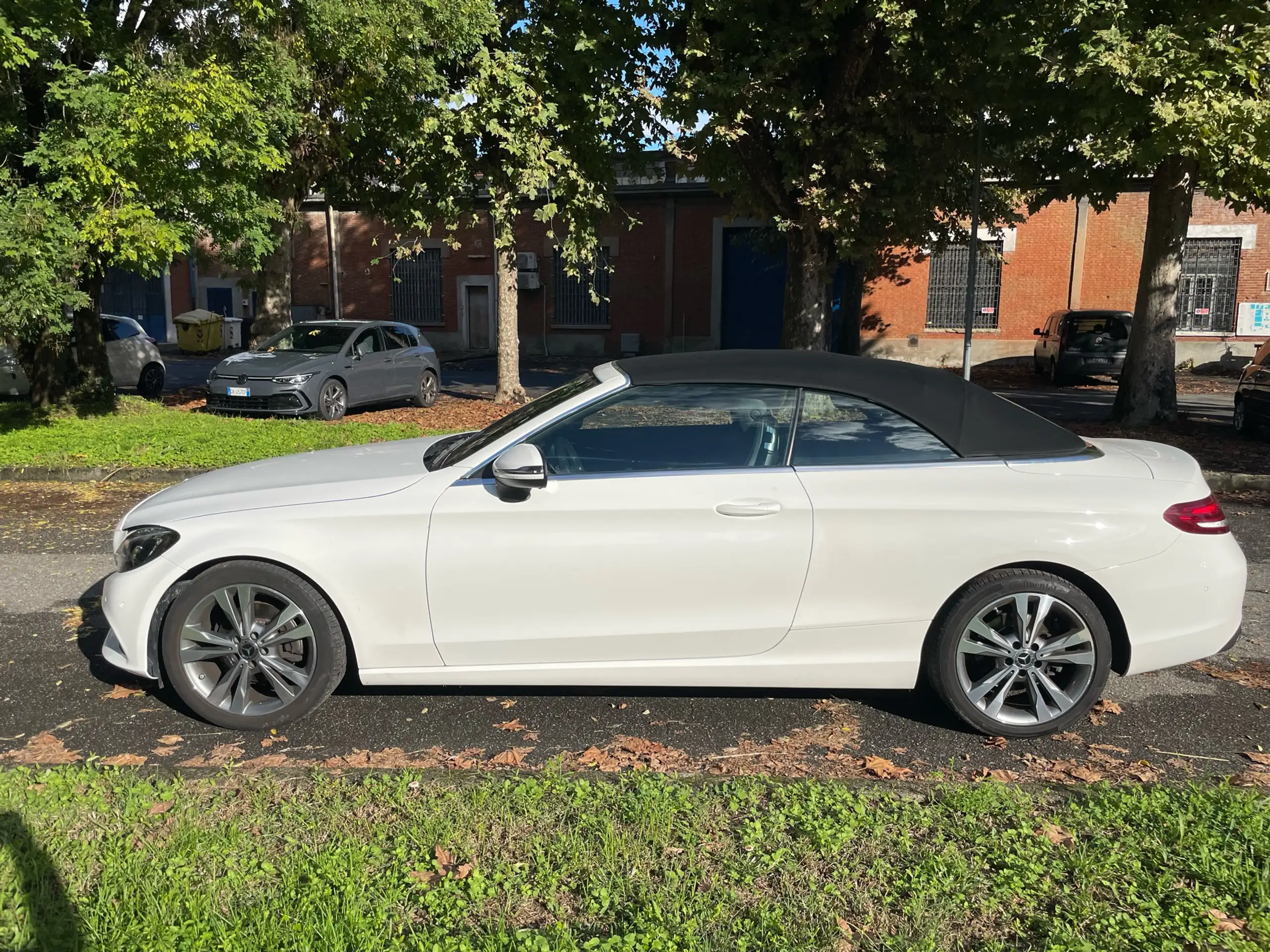 Mercedes-Benz - C 220