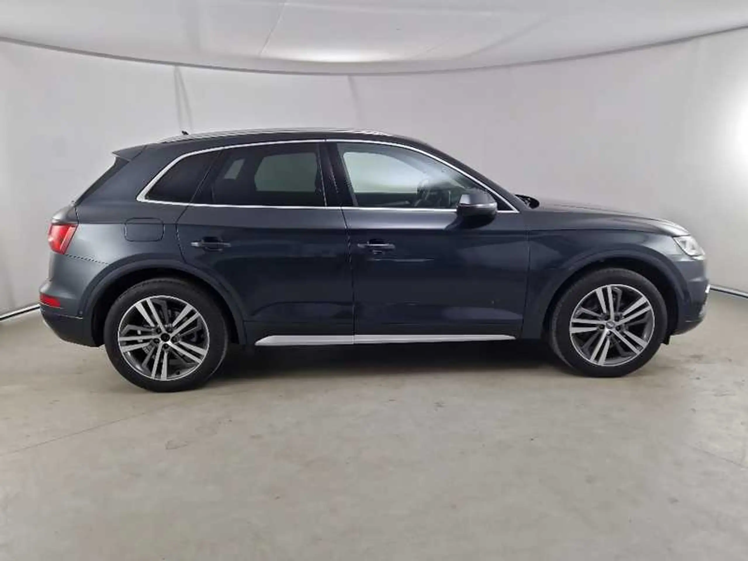 Audi - Q5