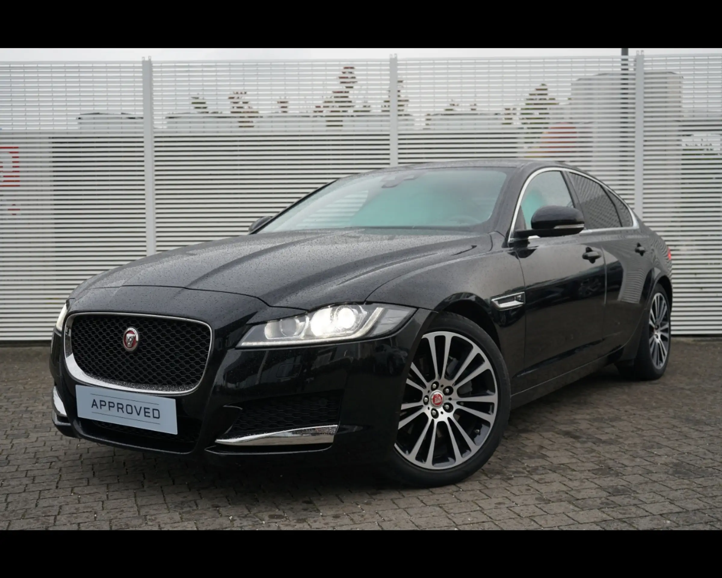 Jaguar XF 2020