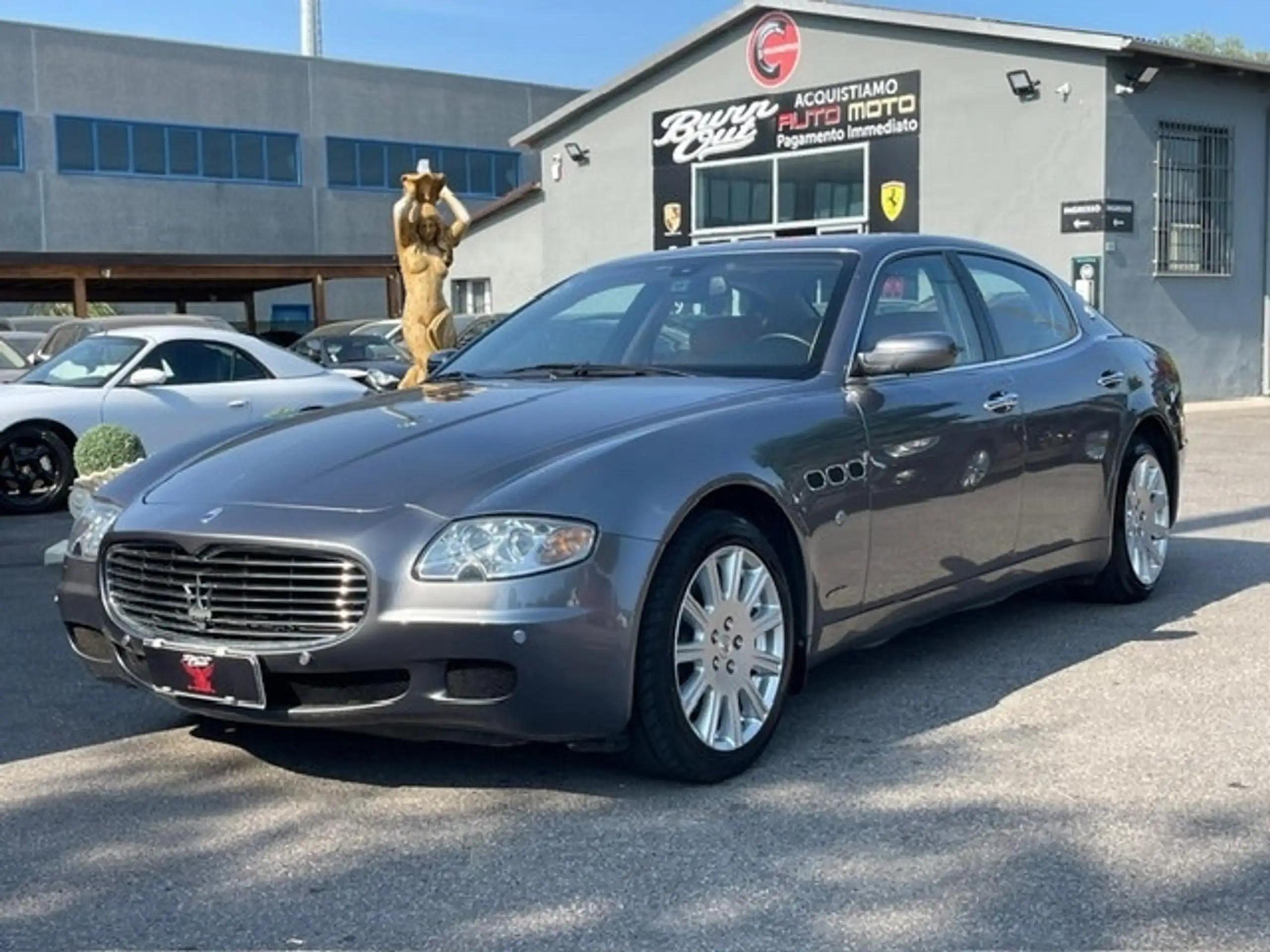 Maserati Quattroporte 2005