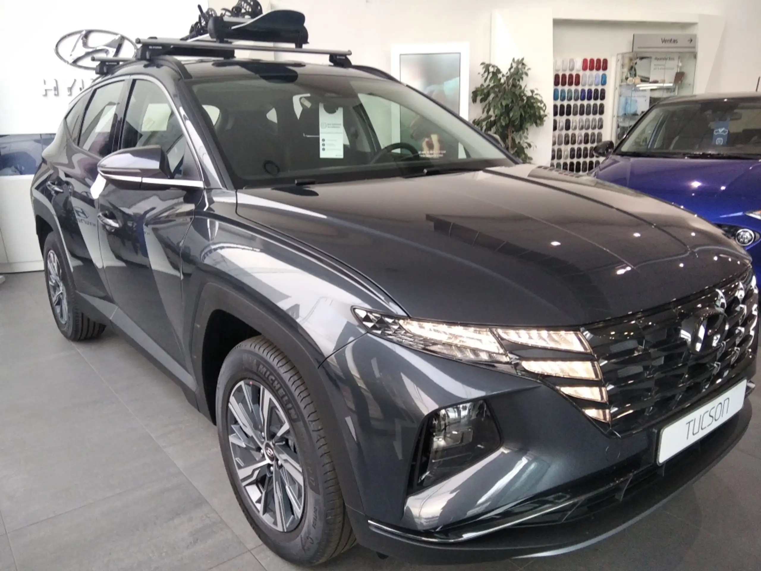 Hyundai - TUCSON