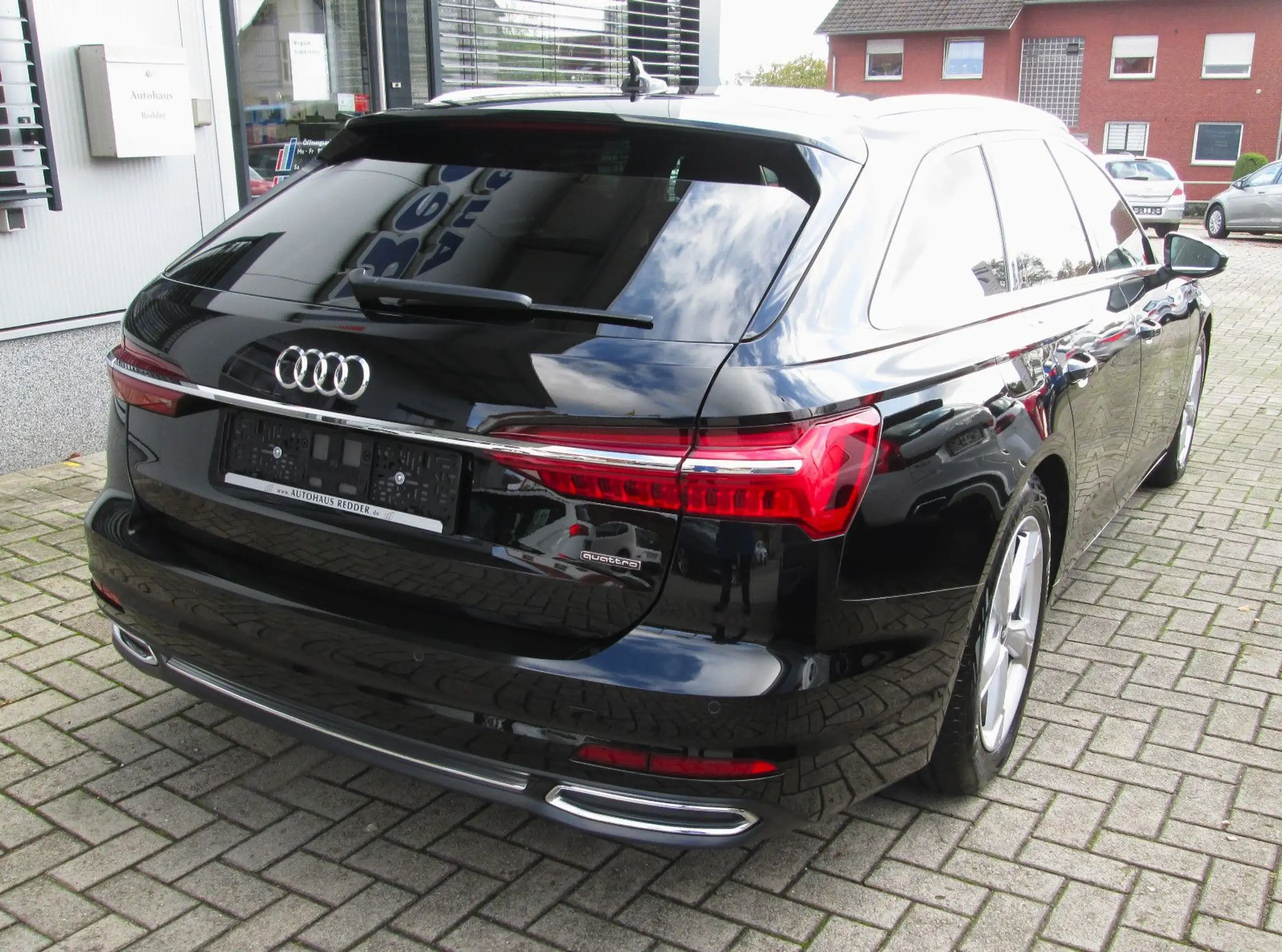 Audi - A6