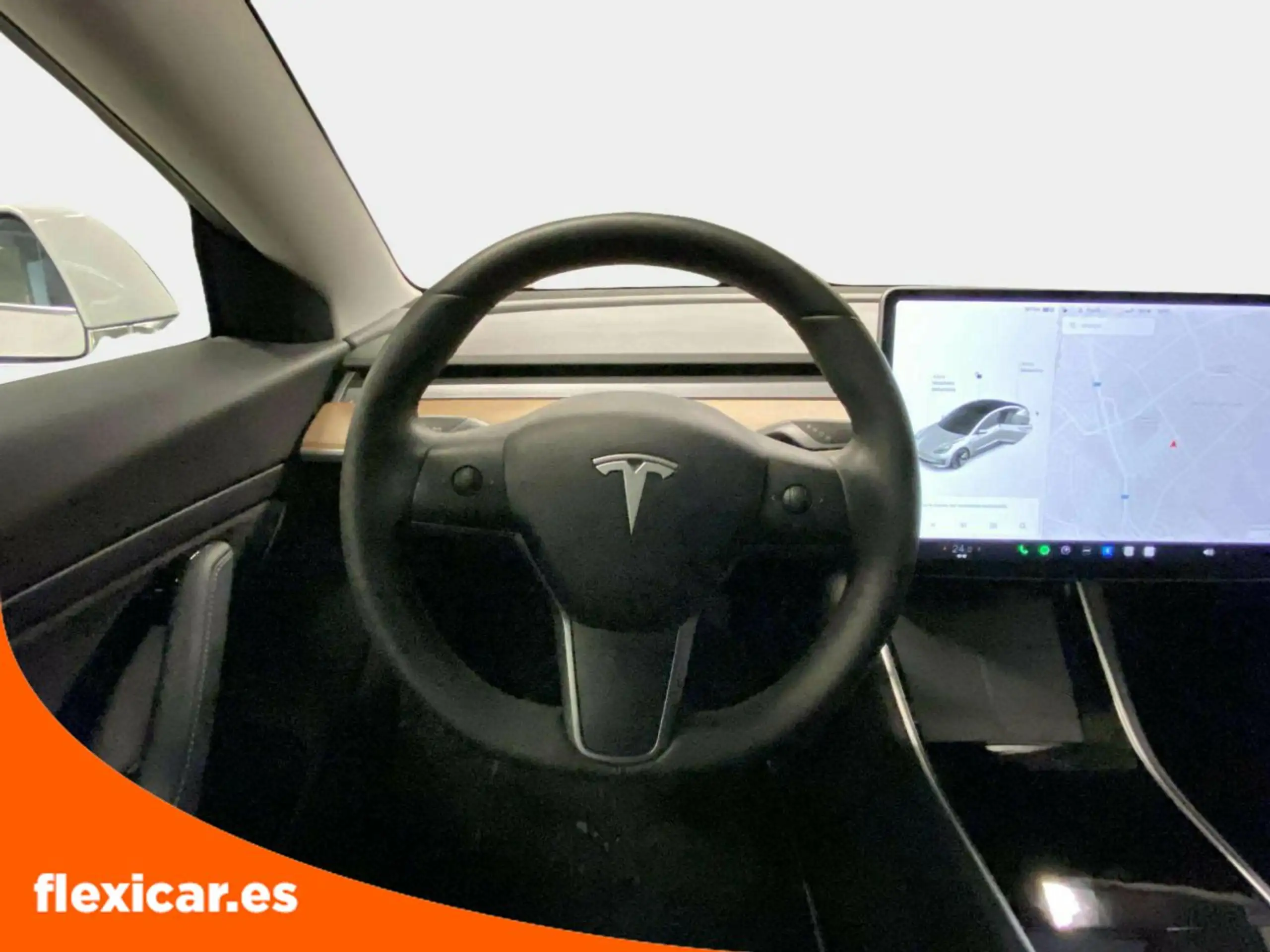 Tesla - Model 3