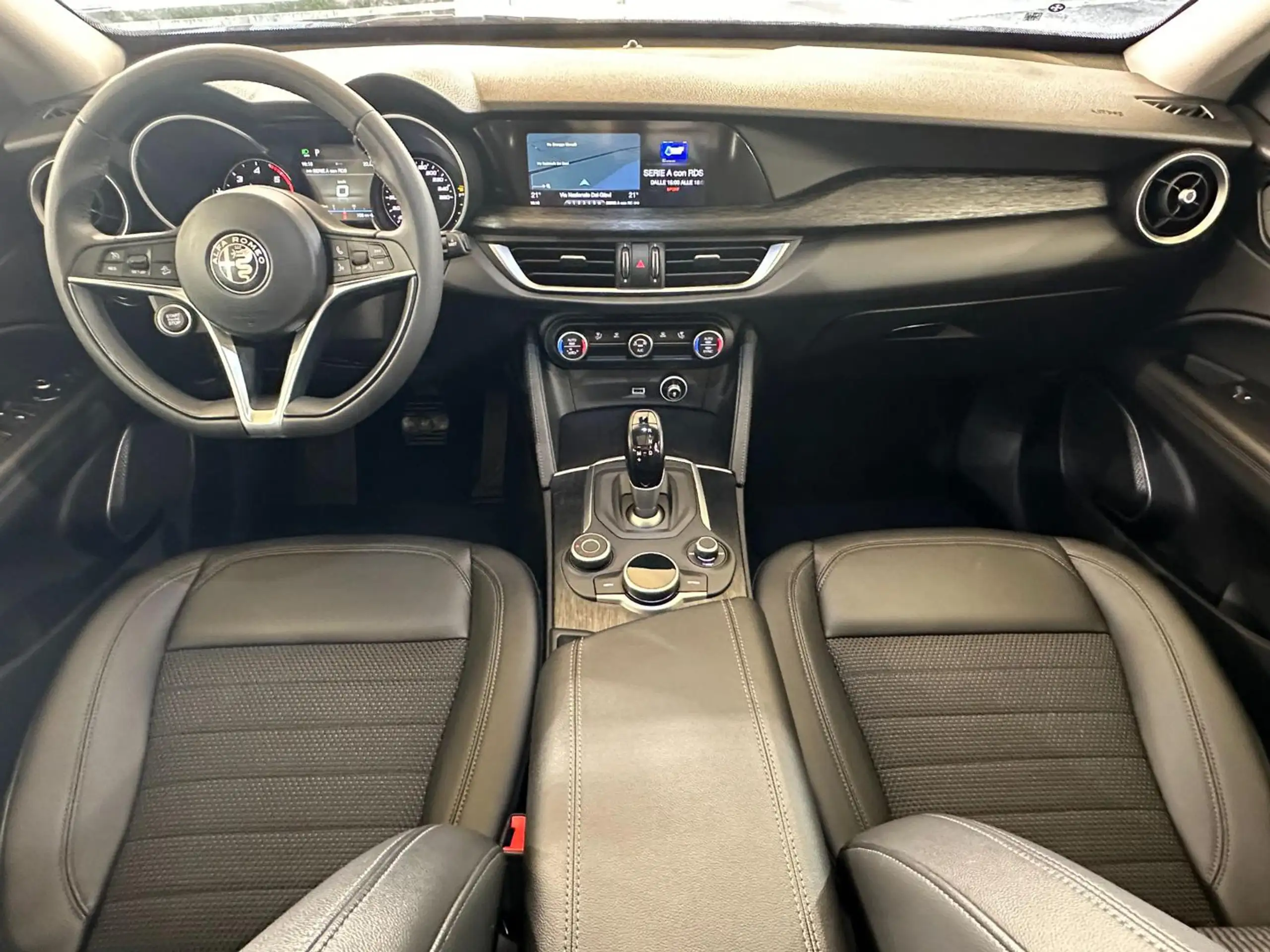 Alfa Romeo - Stelvio