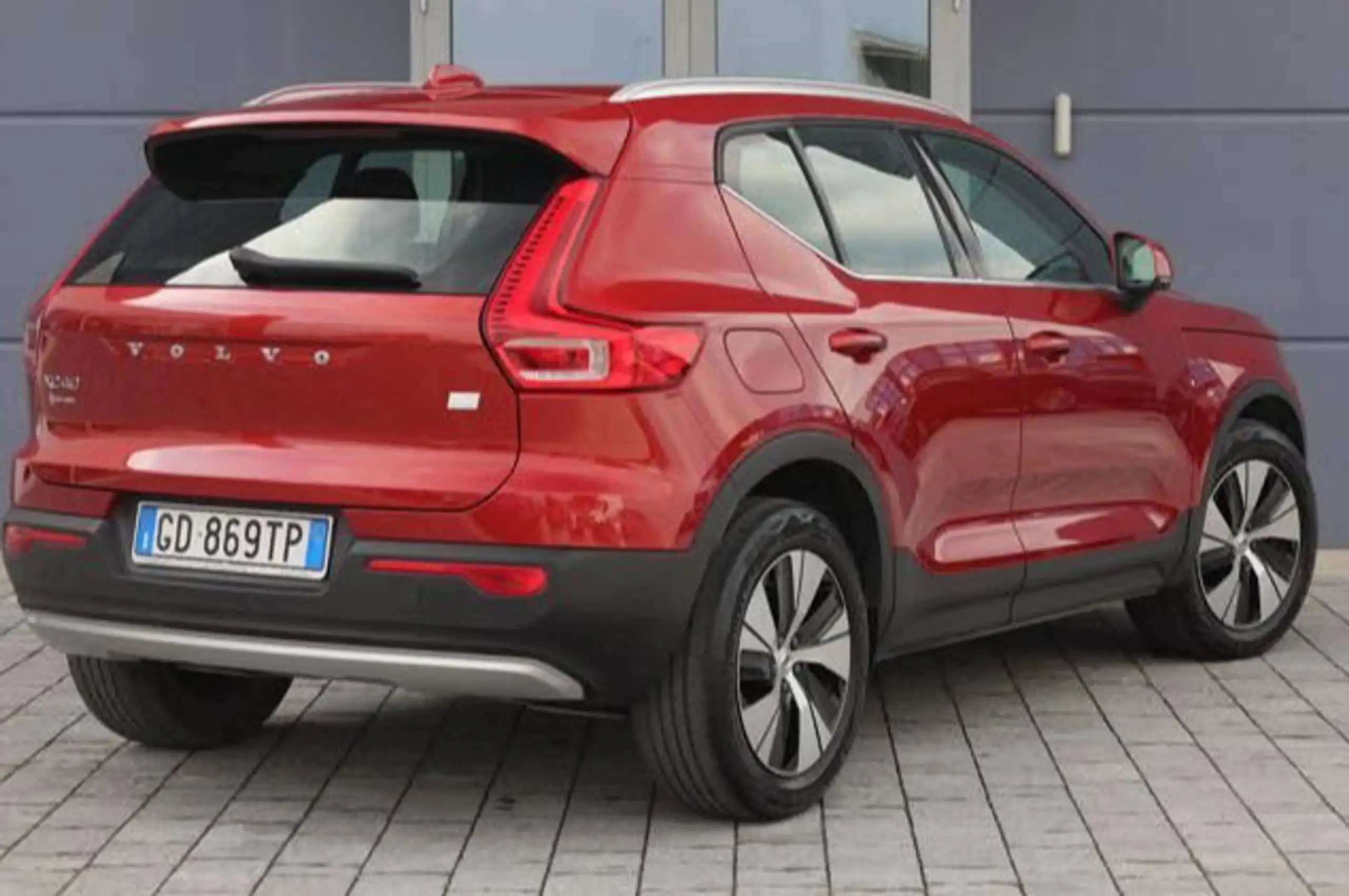 Volvo - XC40