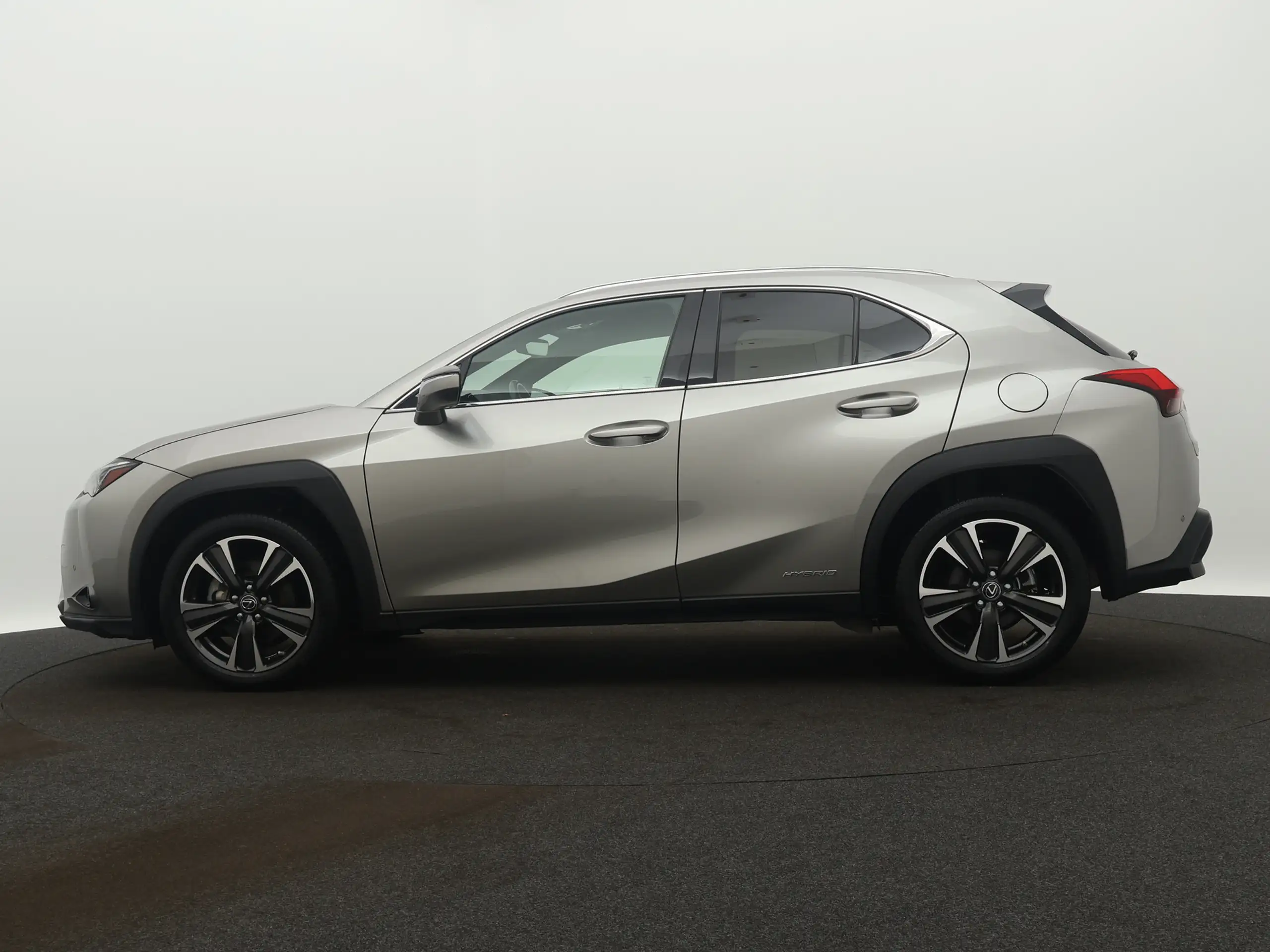 Lexus - UX 250h