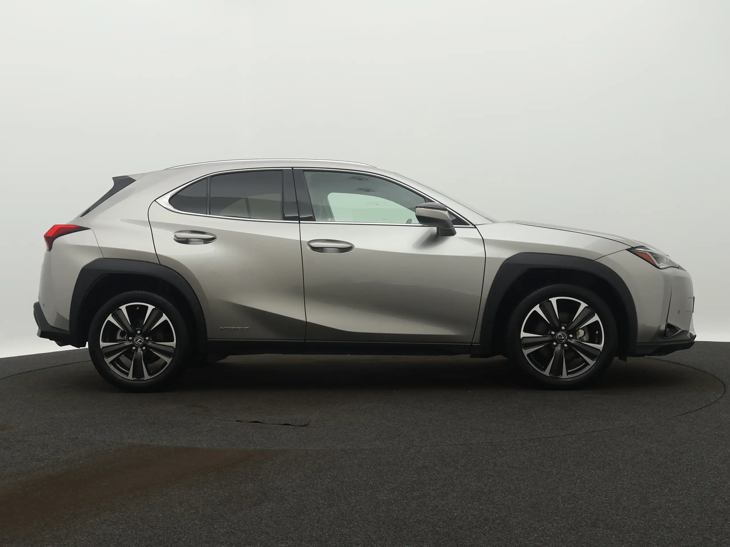 Lexus - UX 250h