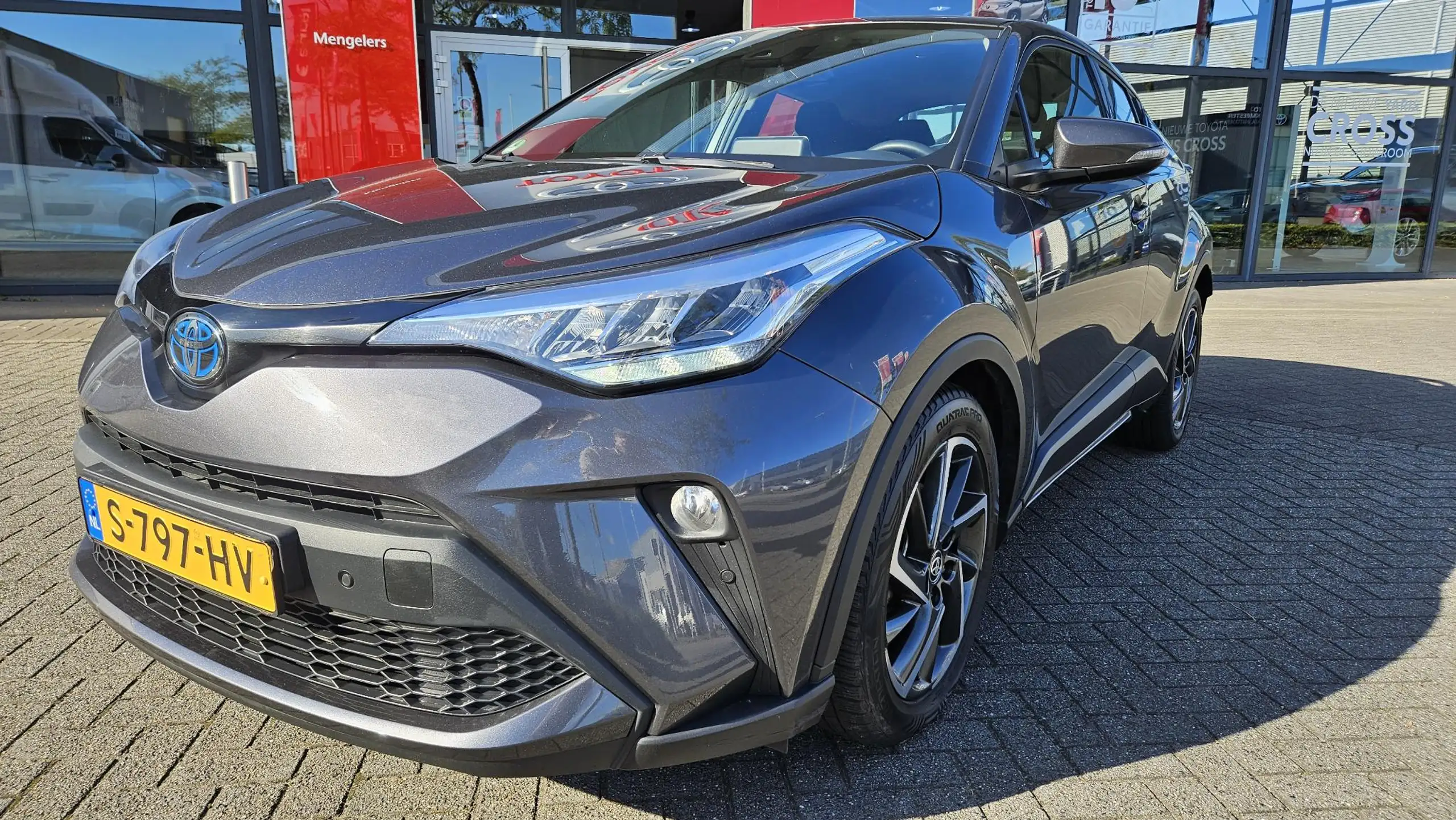 Toyota - C-HR