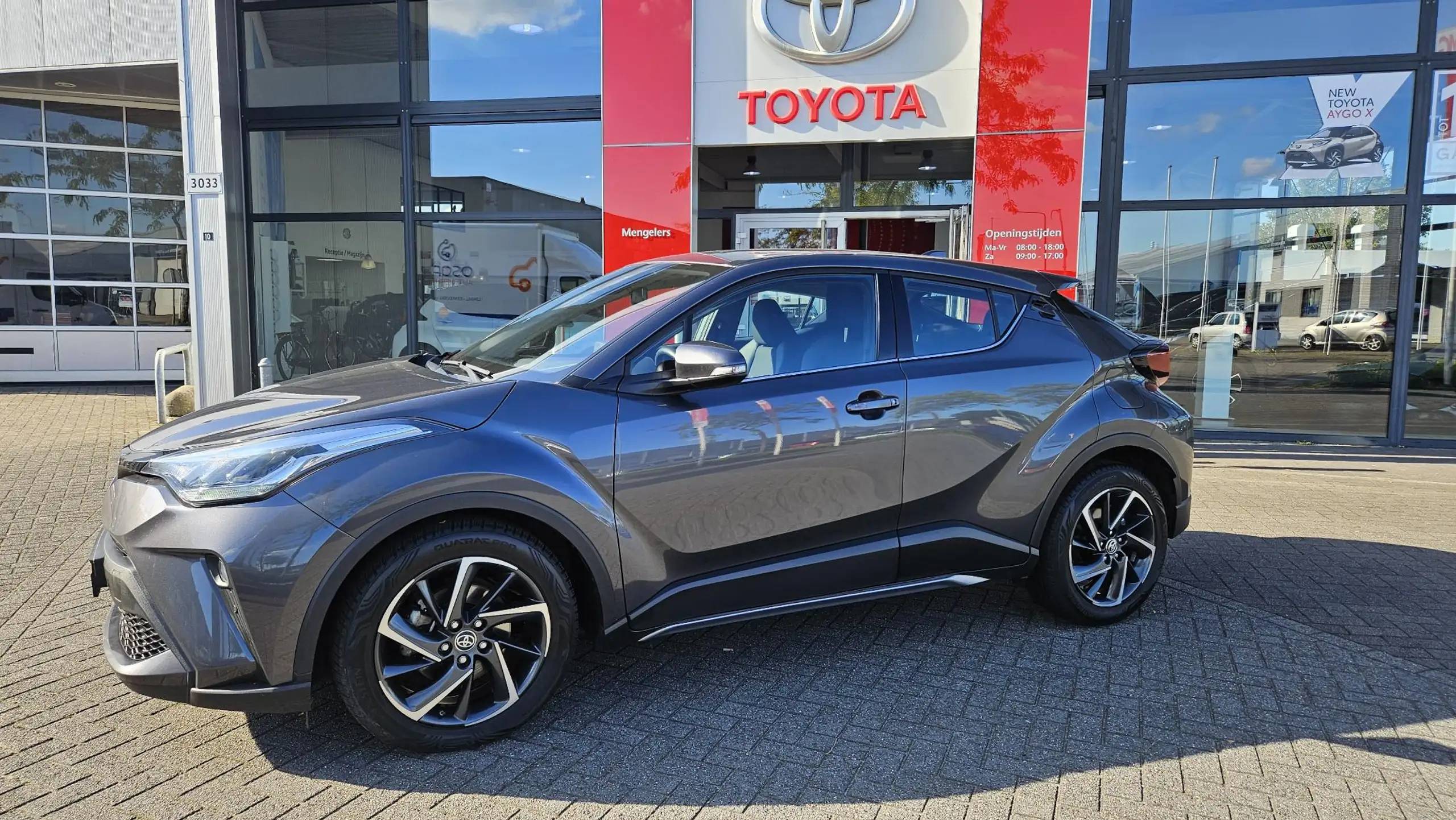 Toyota - C-HR