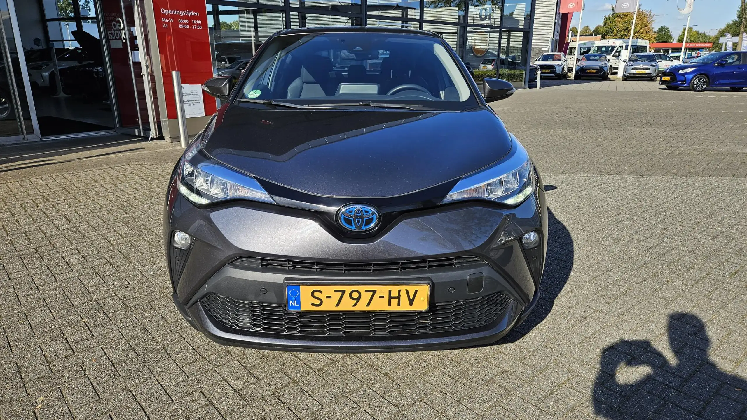 Toyota - C-HR