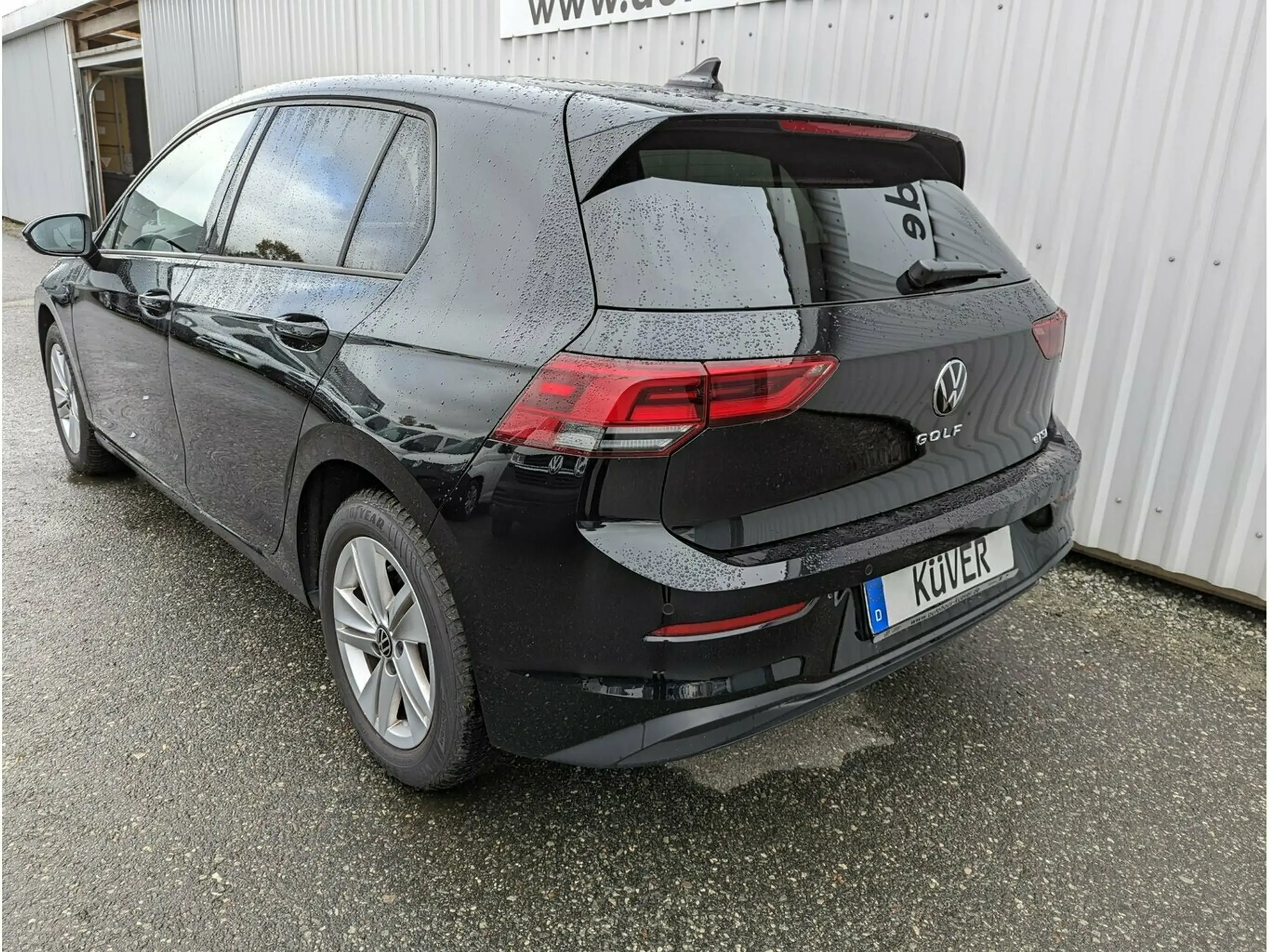 Volkswagen - Golf