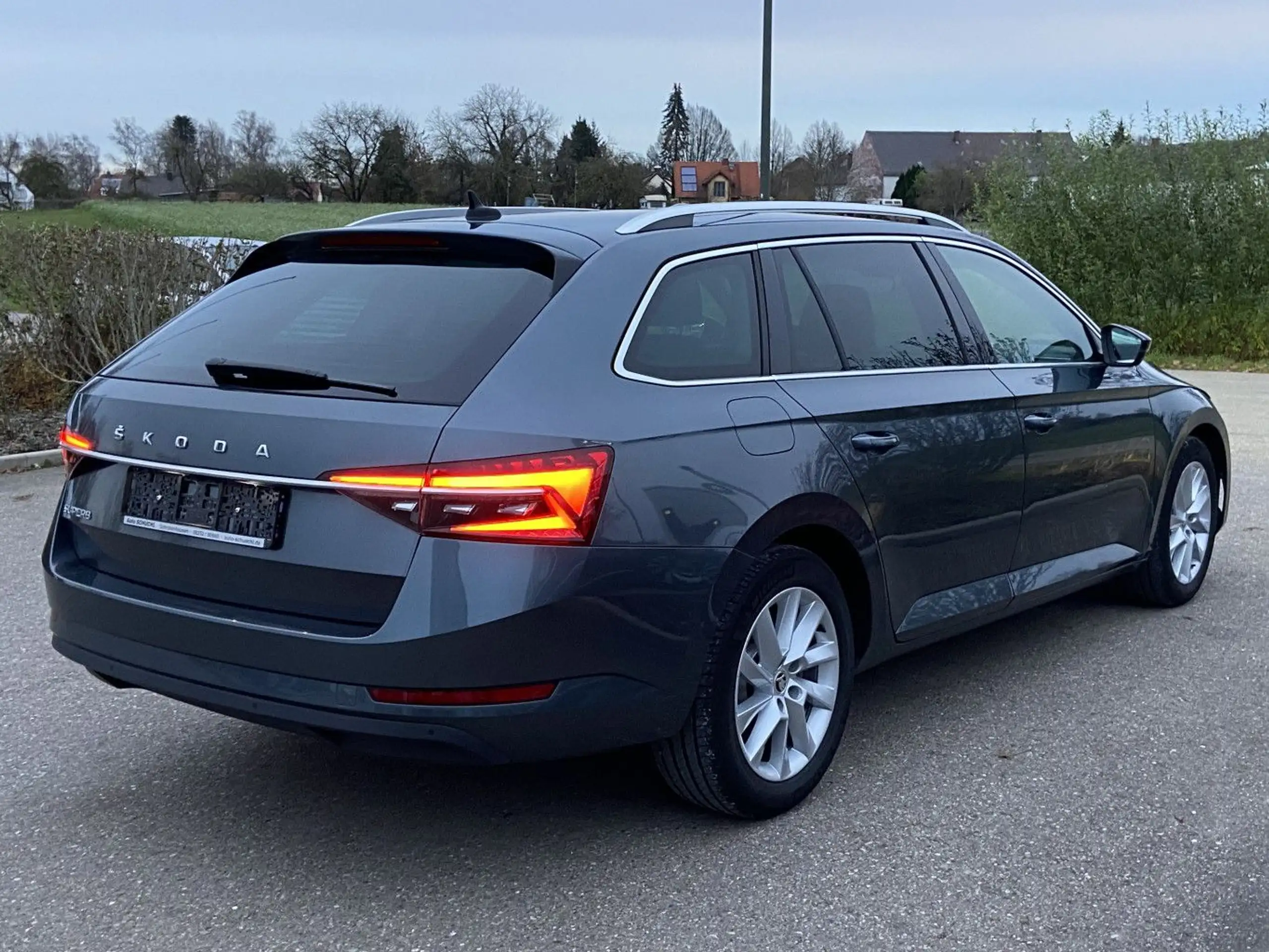 Skoda - Superb