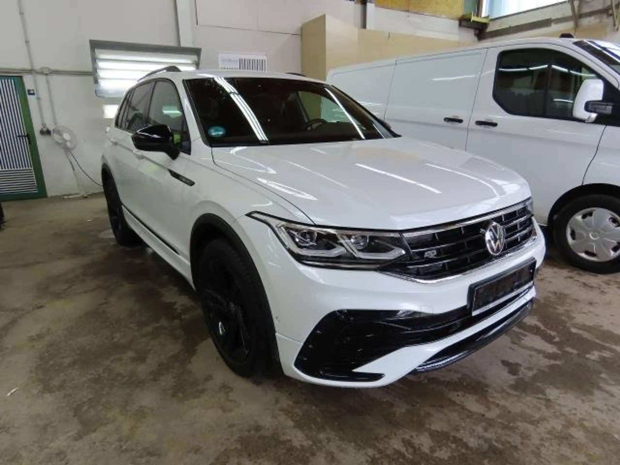 Volkswagen - Tiguan