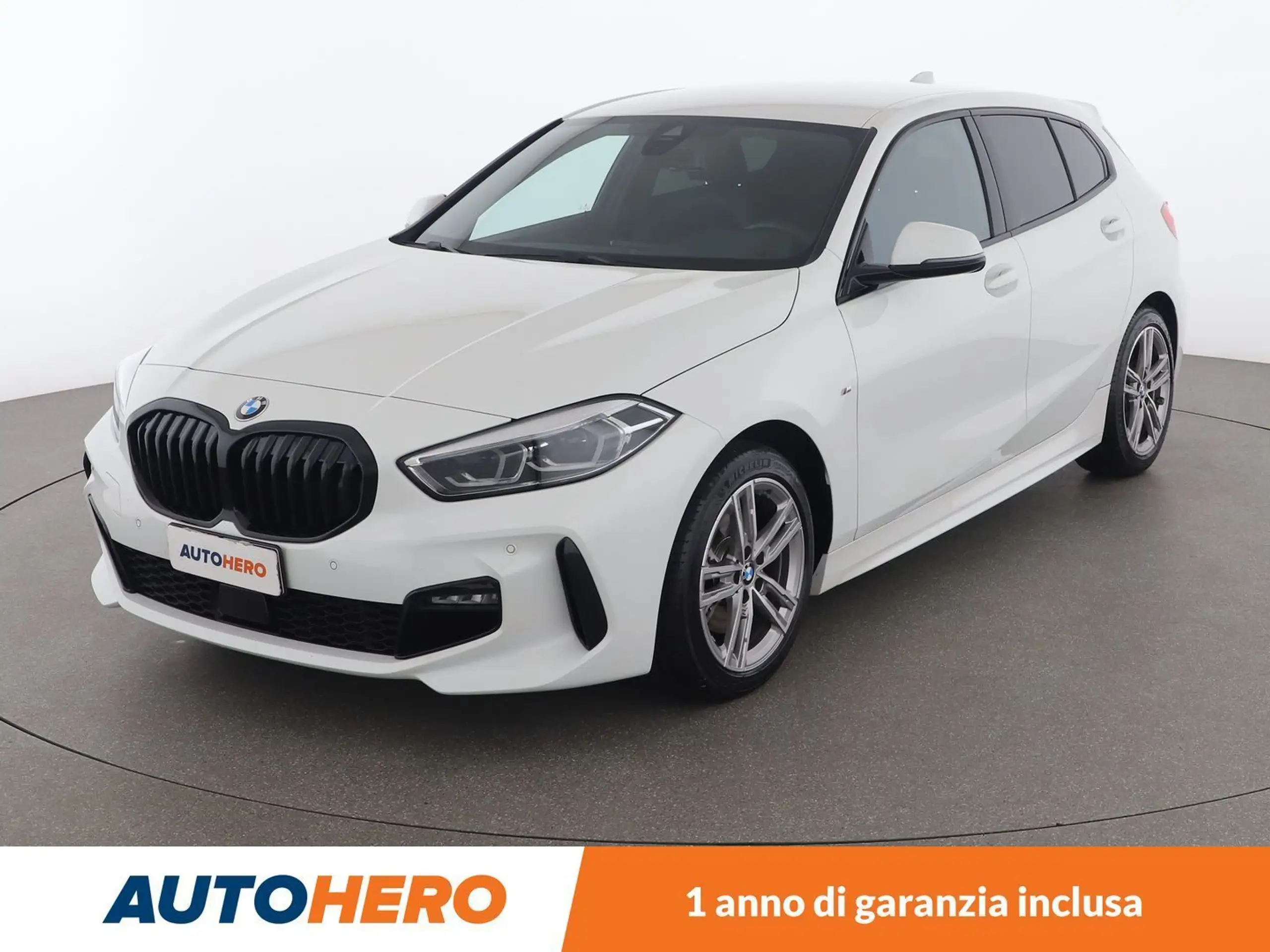 BMW 118 2021