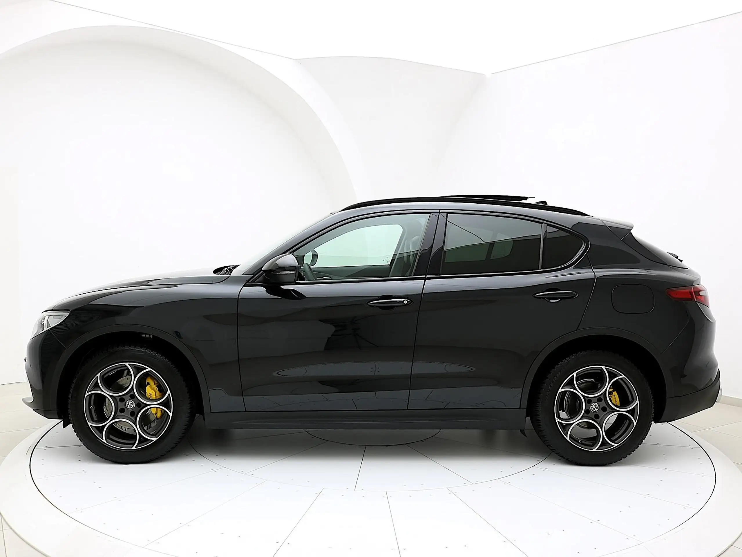 Alfa Romeo - Stelvio