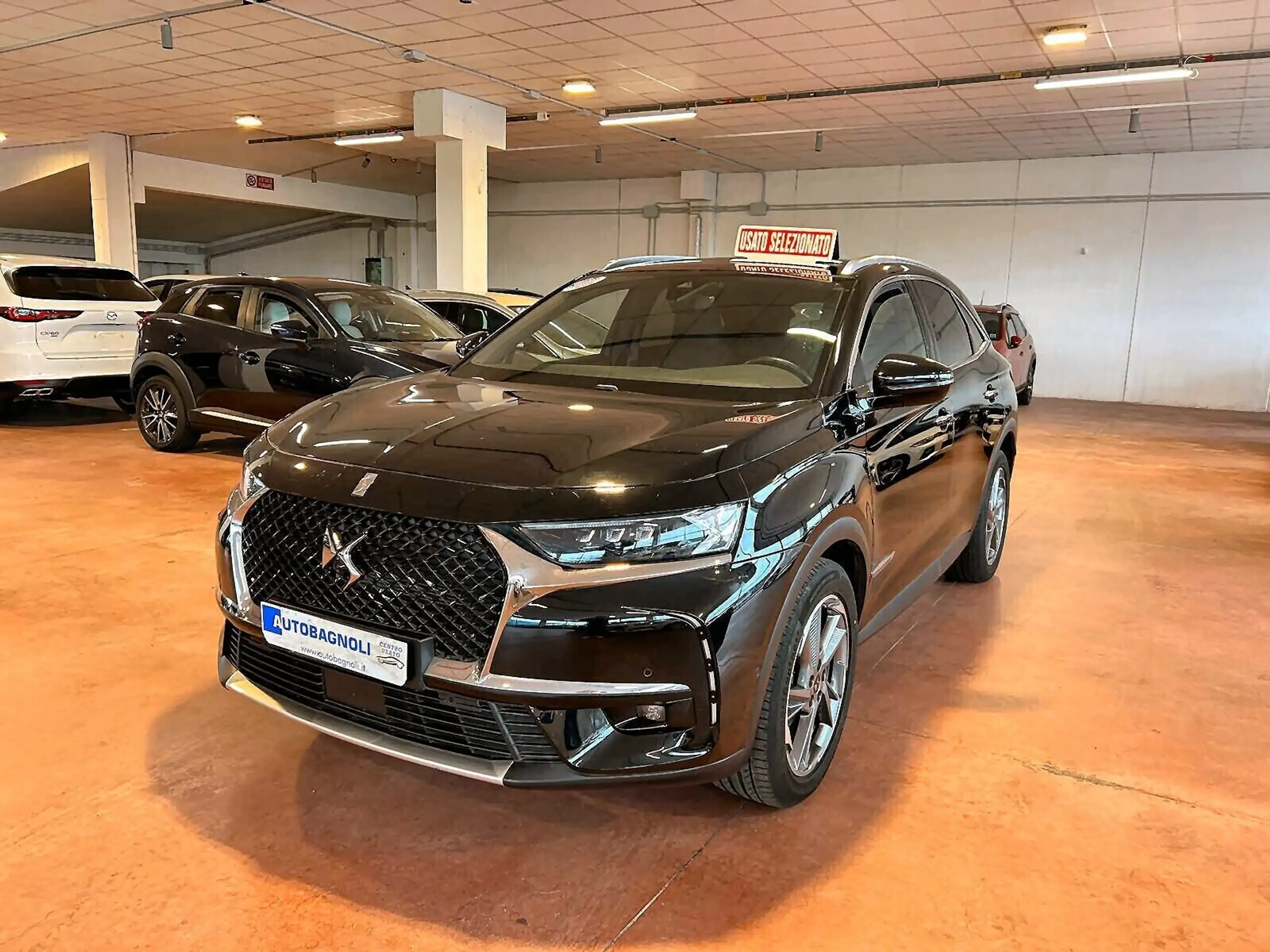 DS Automobiles - DS 7 Crossback