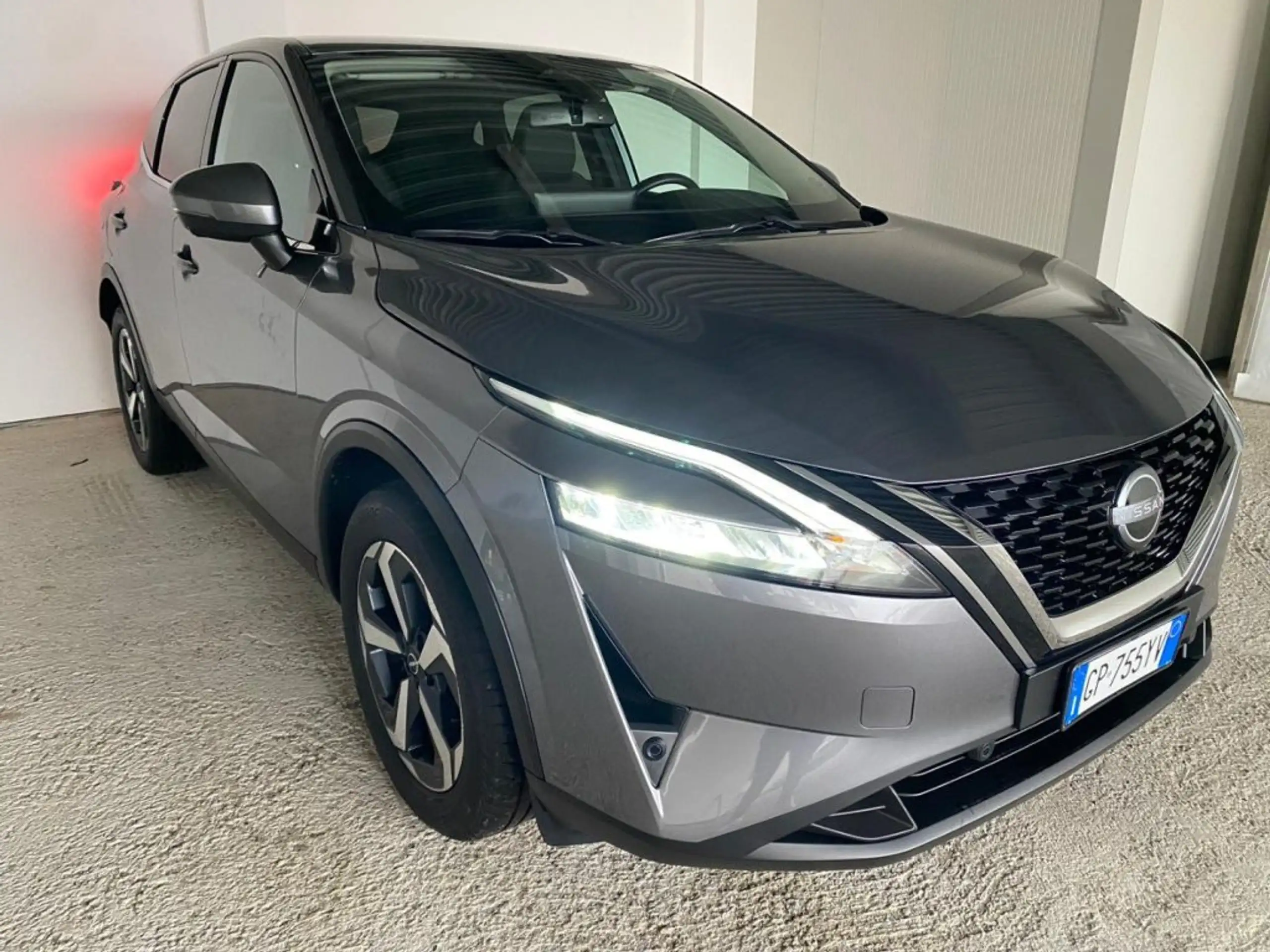 Nissan - Qashqai