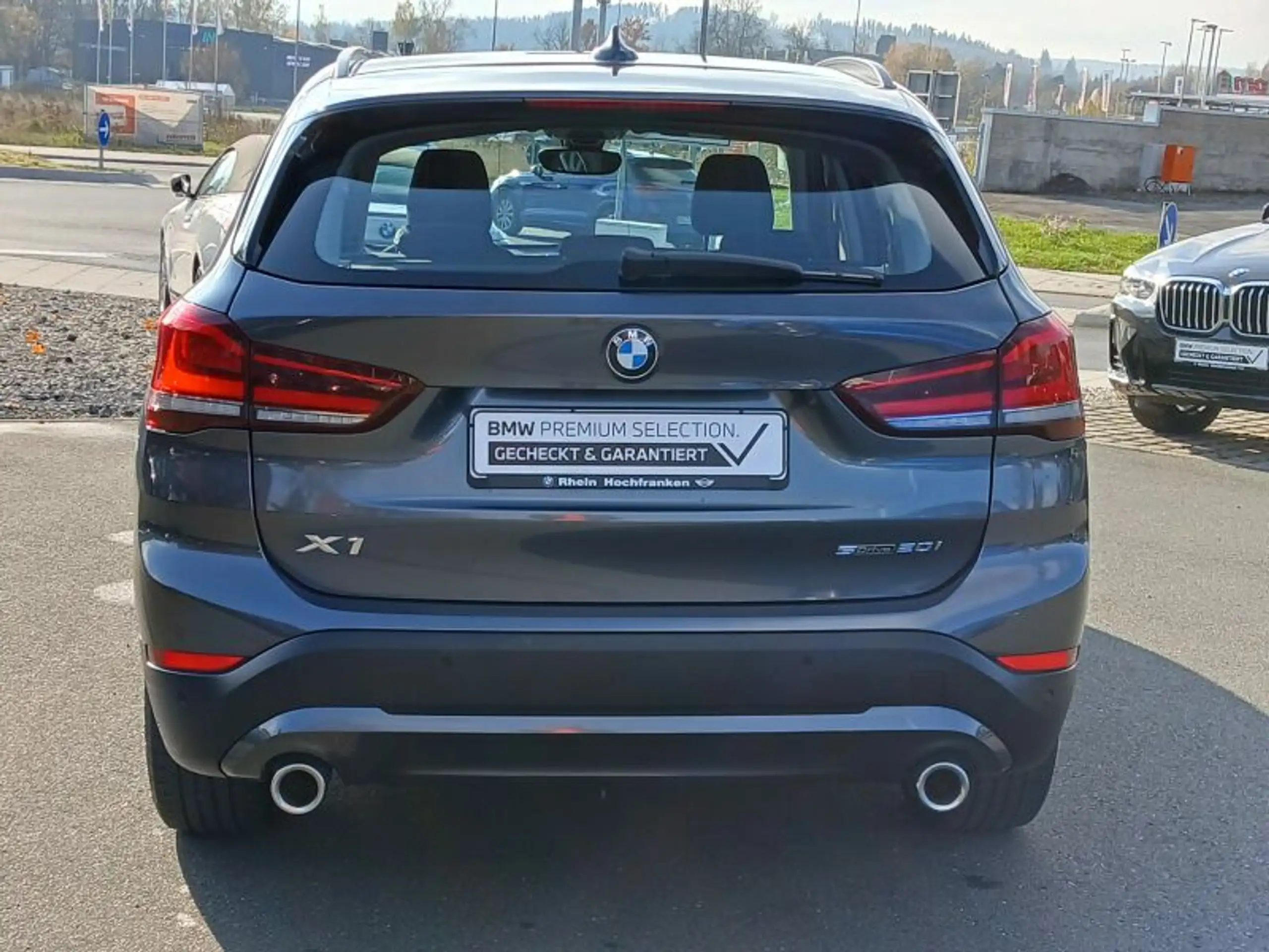 BMW - X1