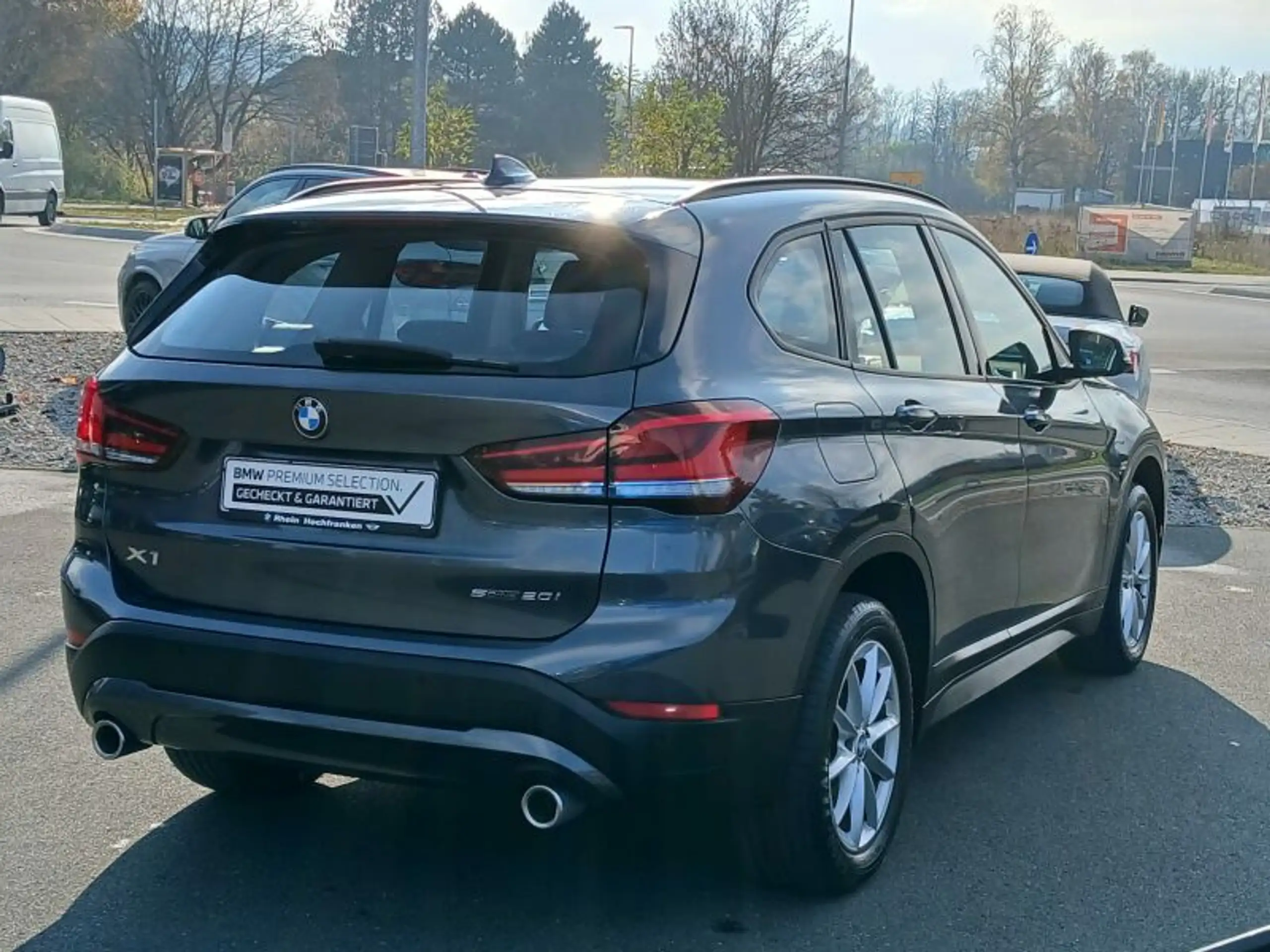 BMW - X1