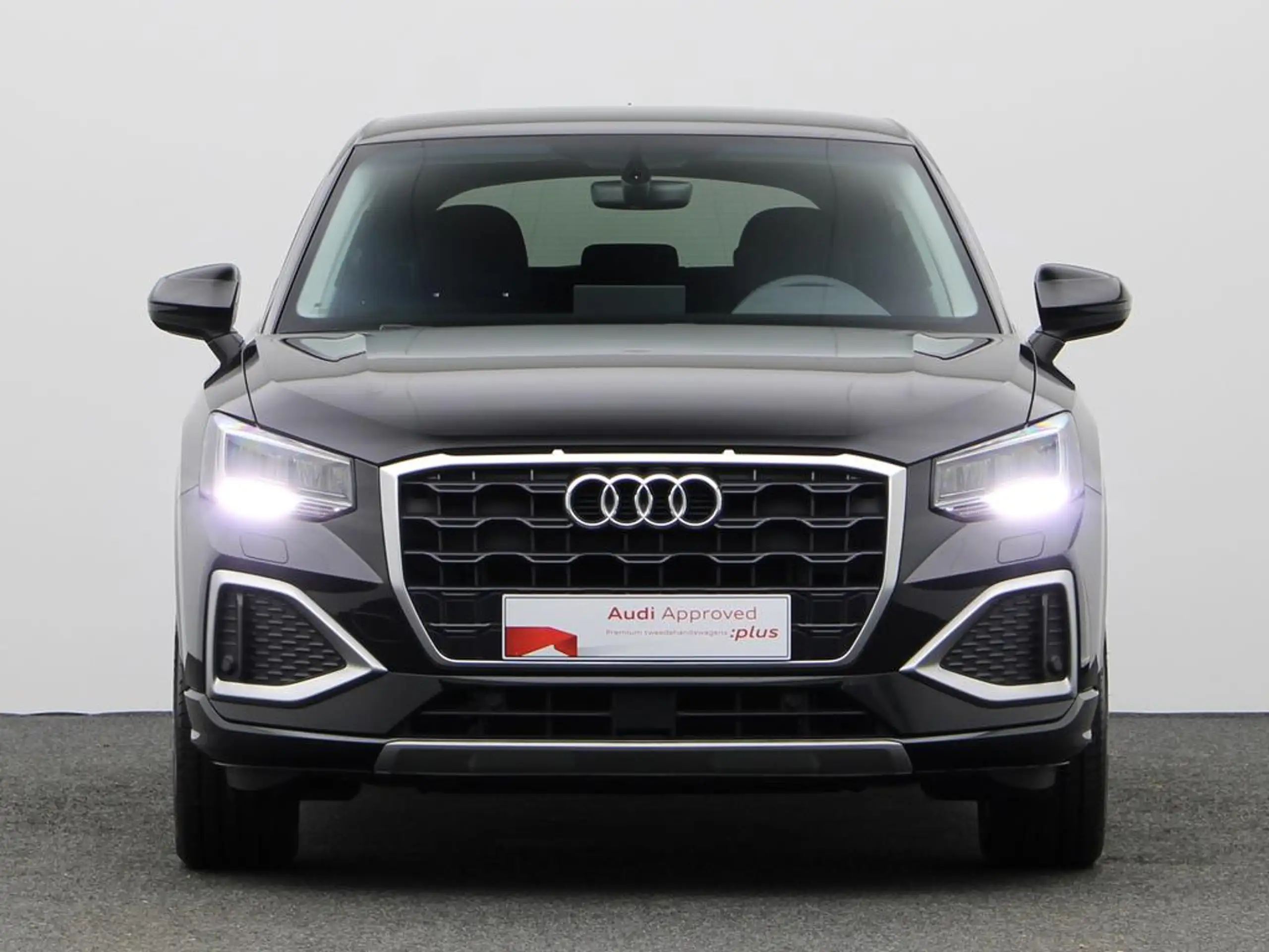 Audi - Q2