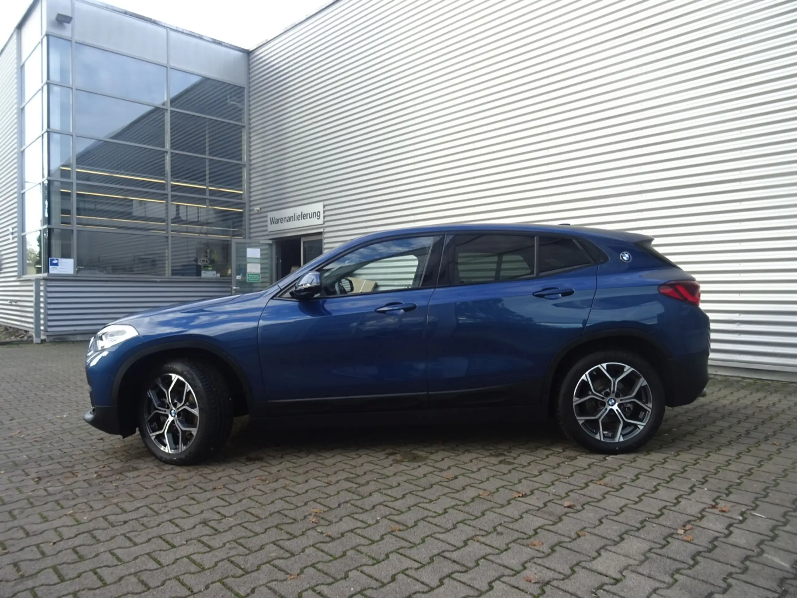 BMW - X2