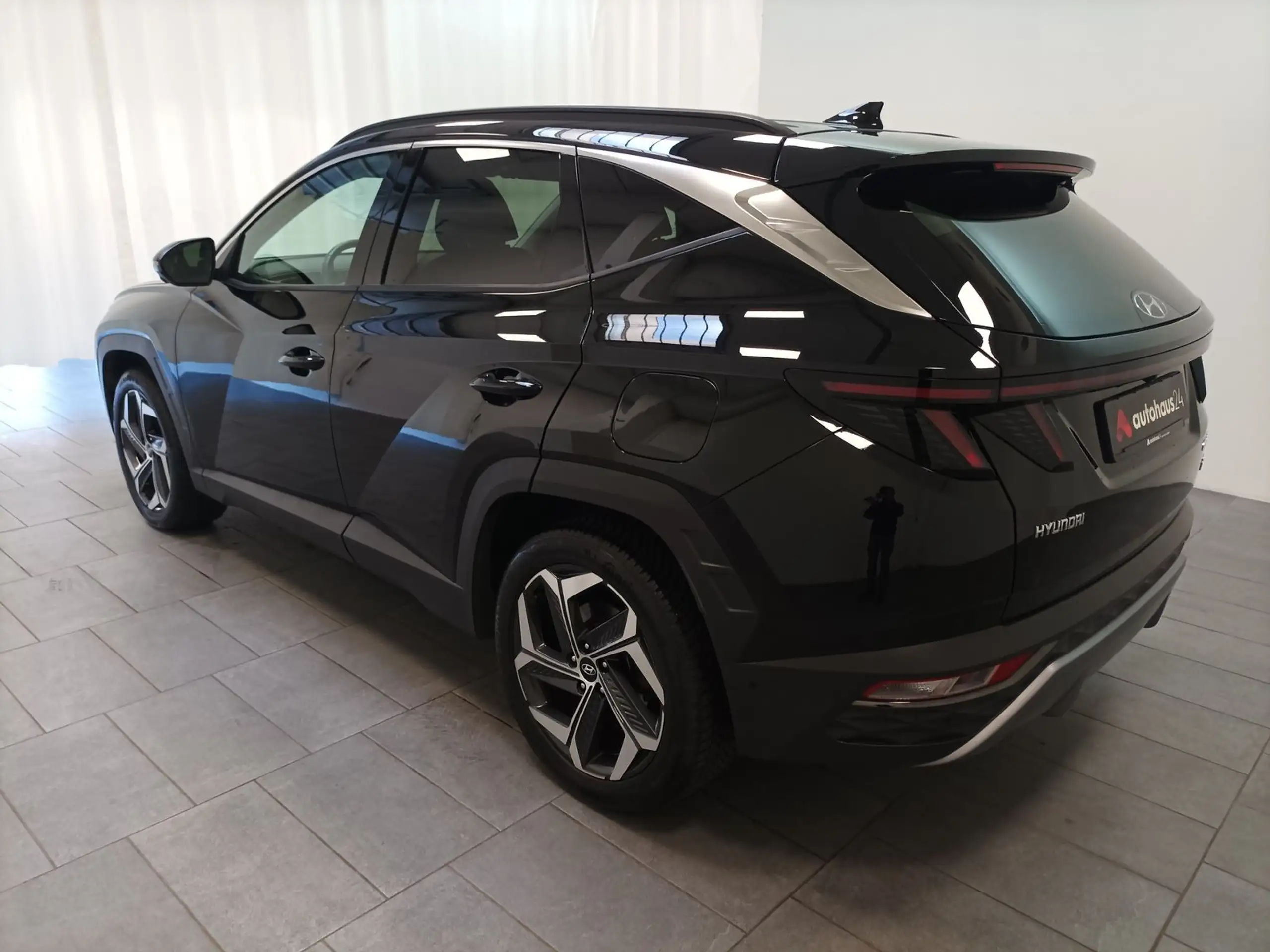 Hyundai - TUCSON