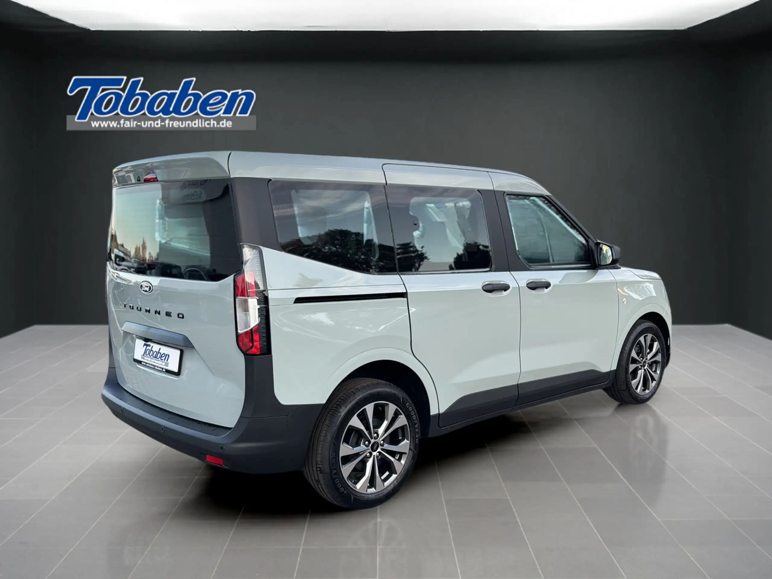 Ford - Tourneo Courier