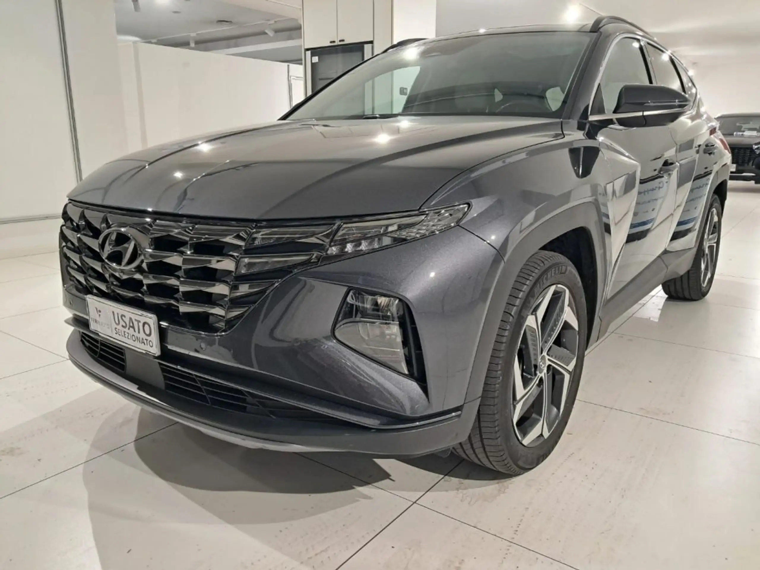 Hyundai - TUCSON