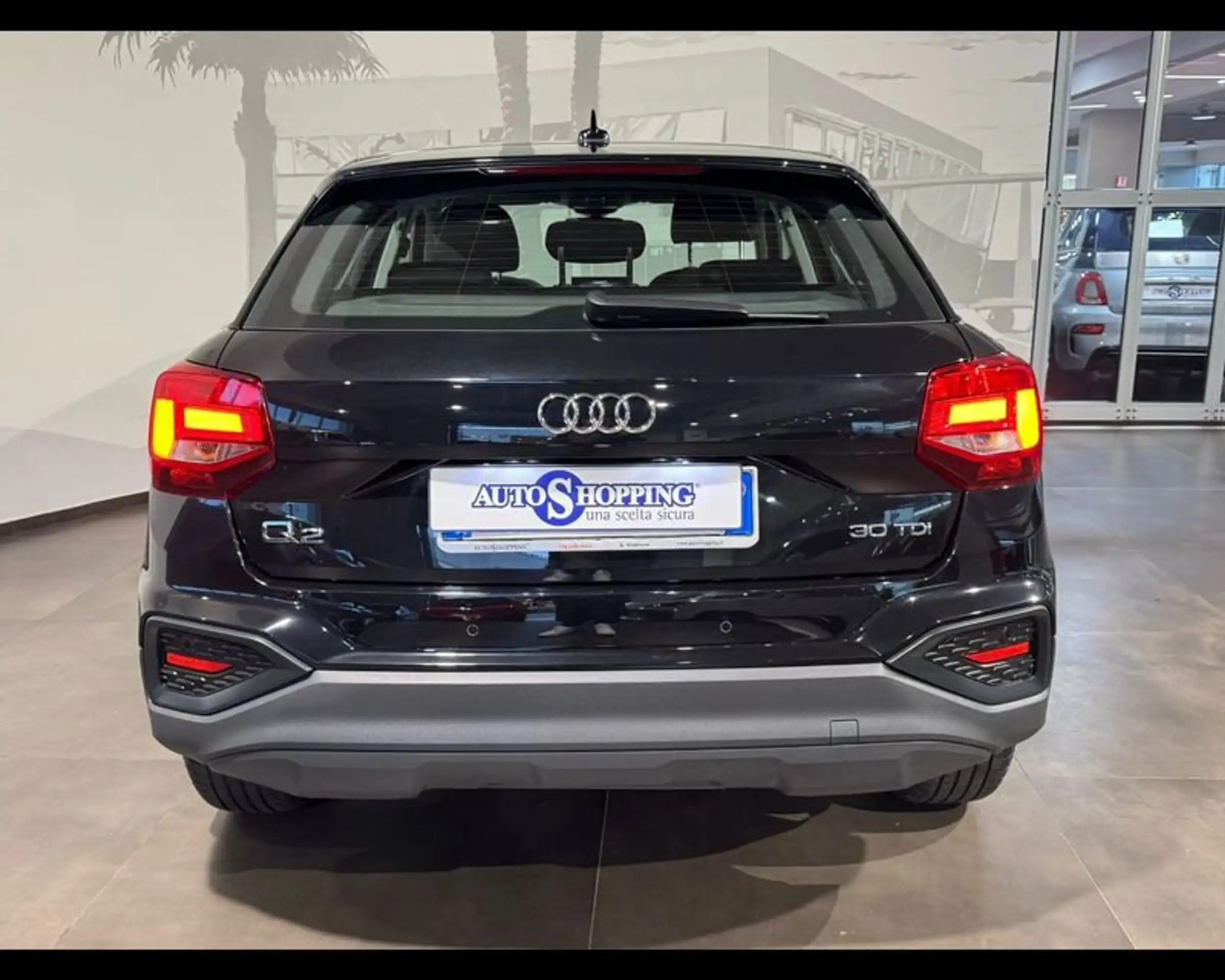 Audi - Q2