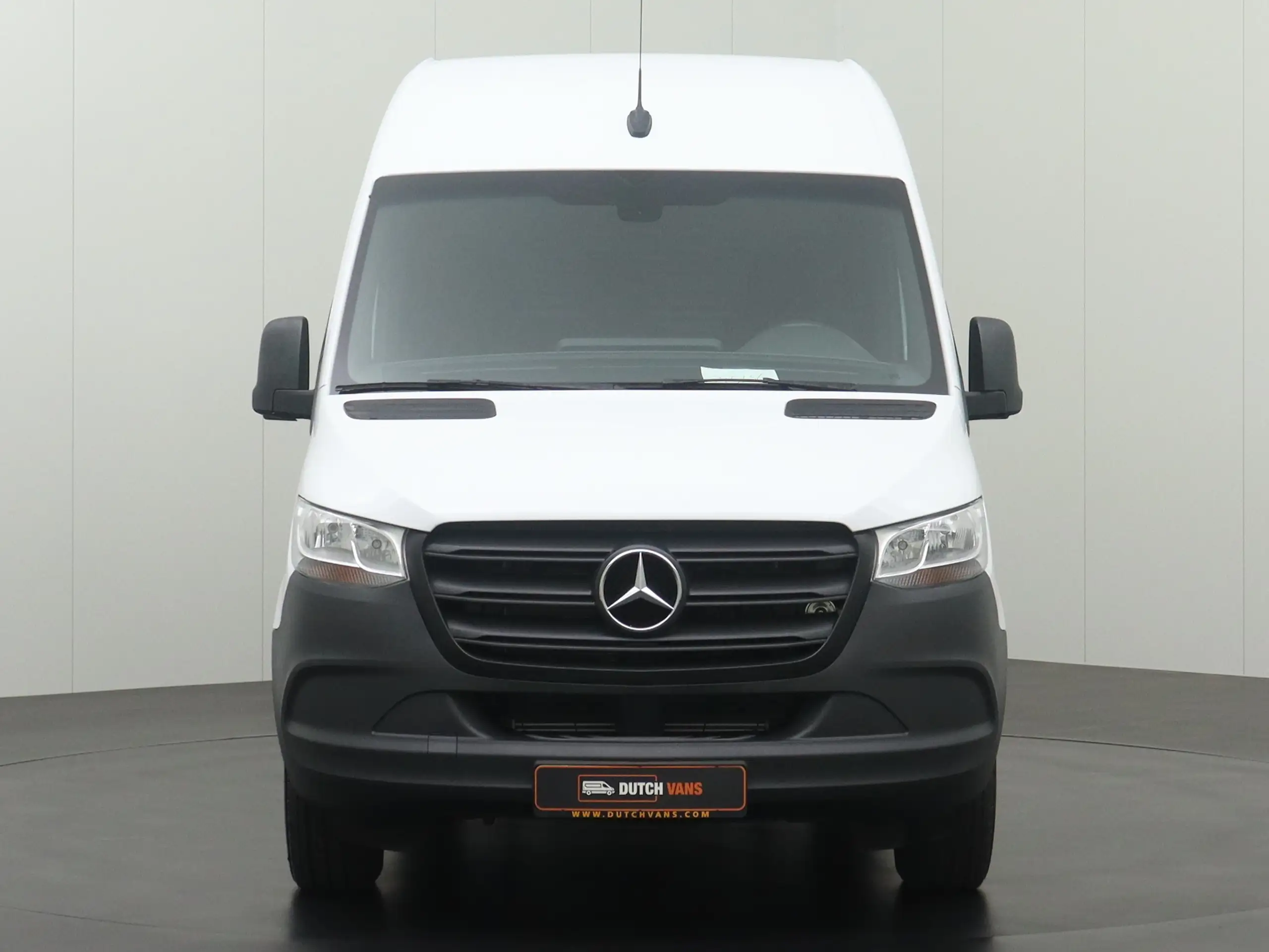 Mercedes-Benz - Sprinter