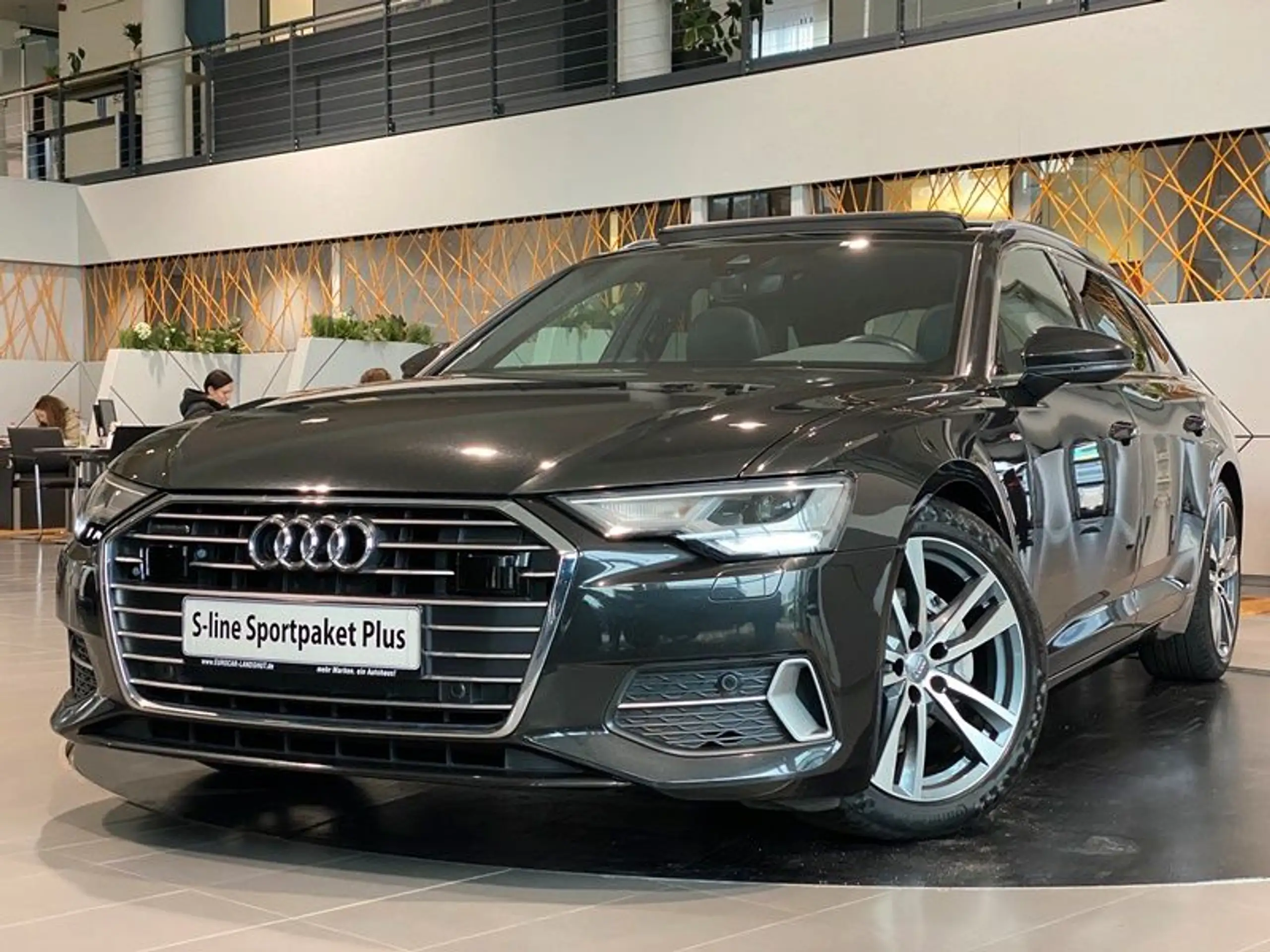 Audi - A6