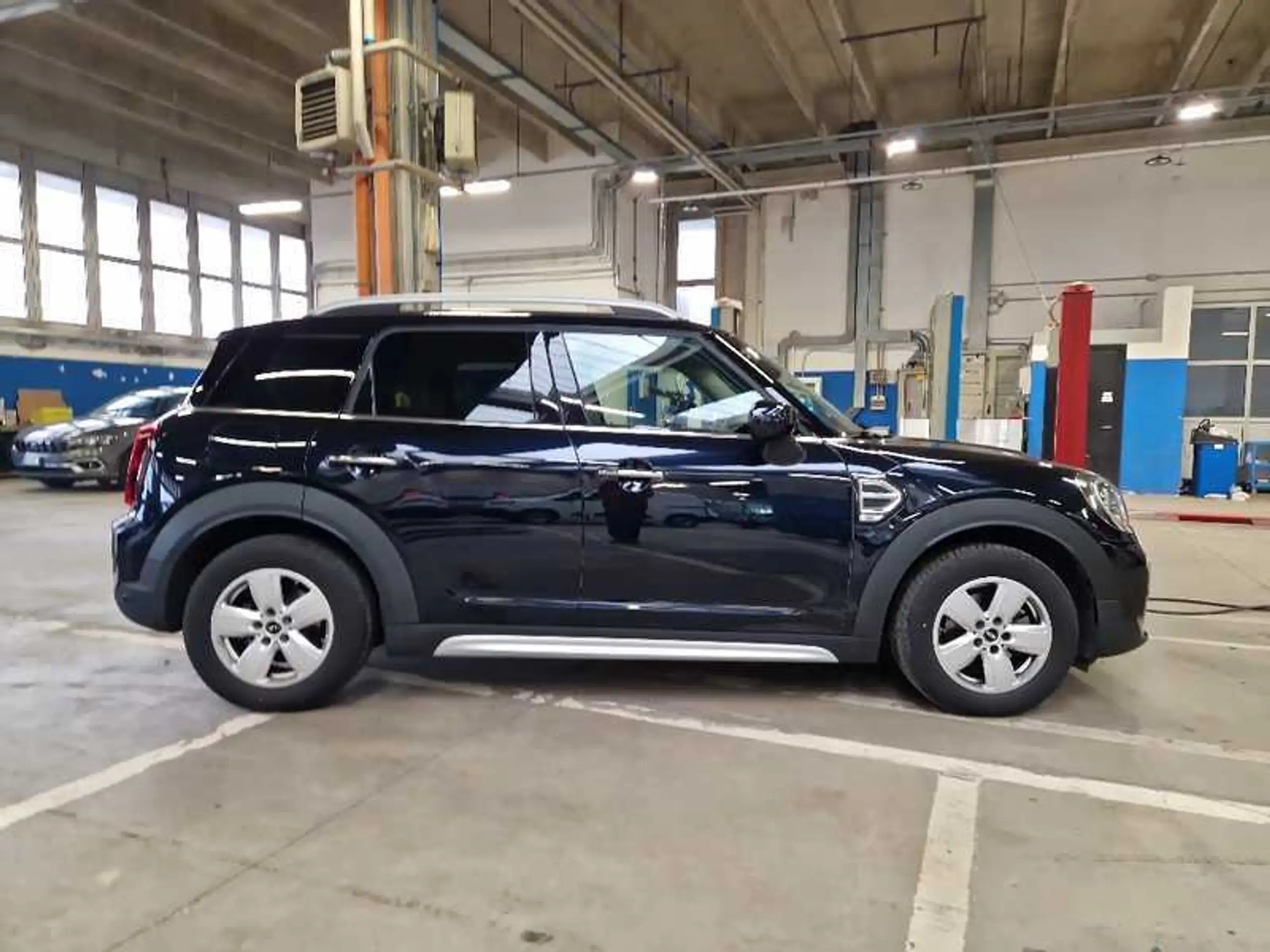 MINI - One D Countryman