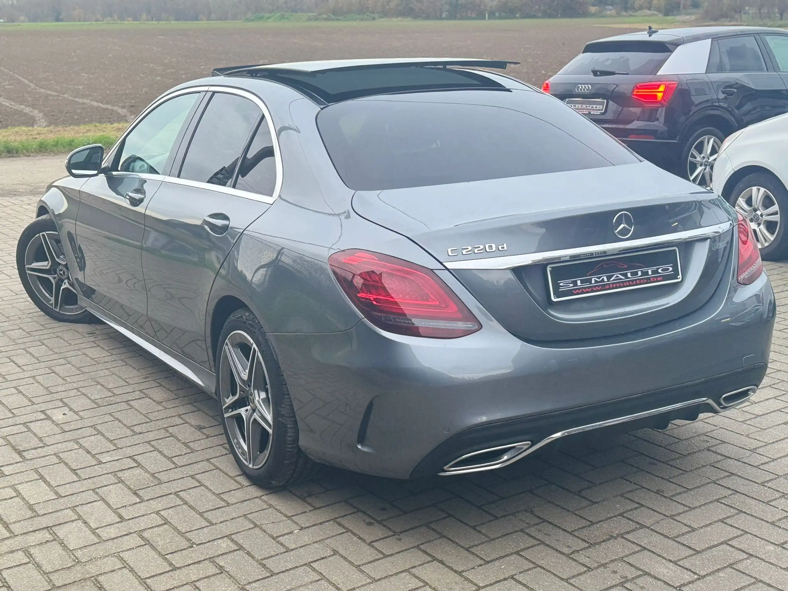 Mercedes-Benz - C 220