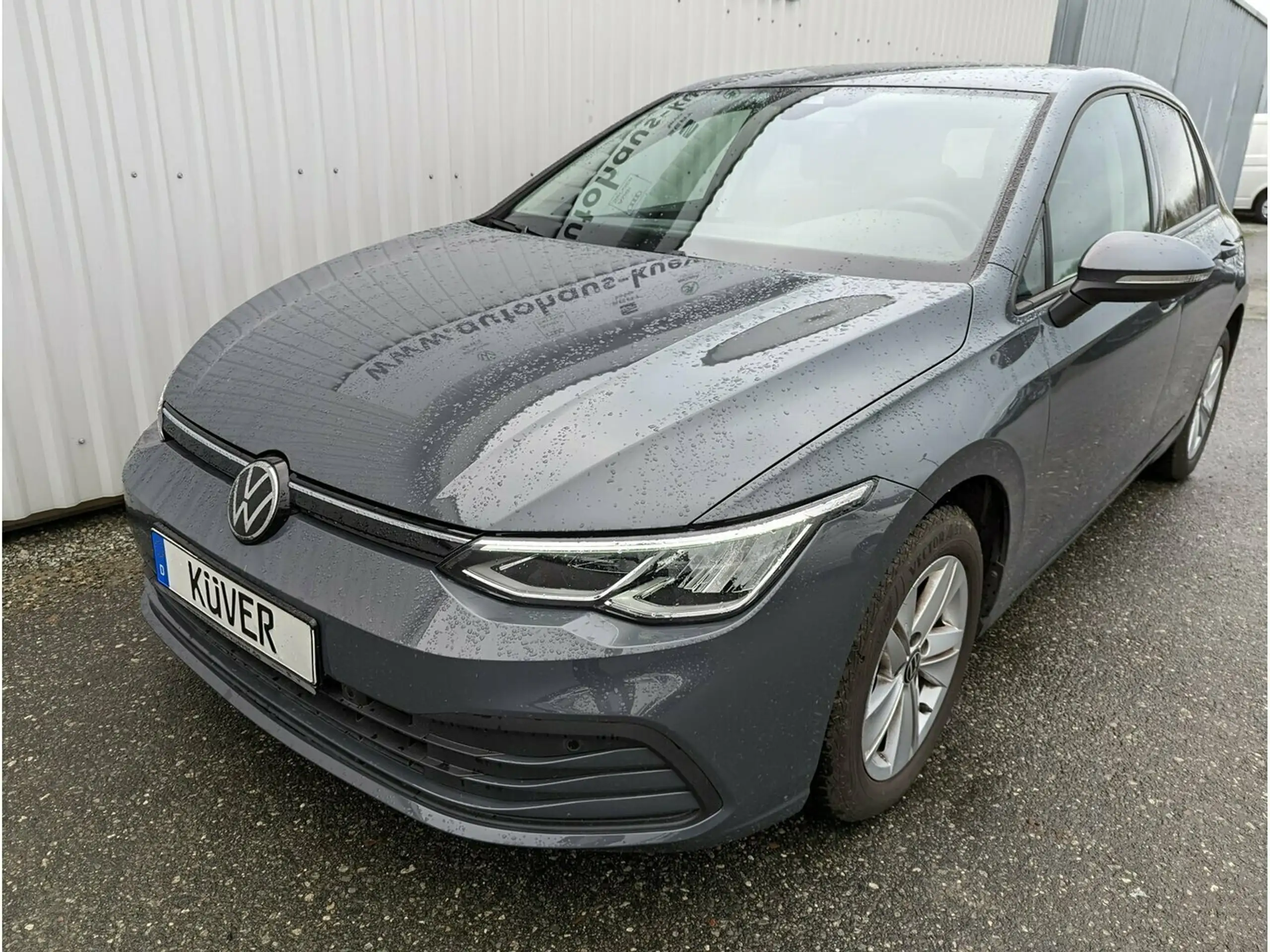 Volkswagen - Golf