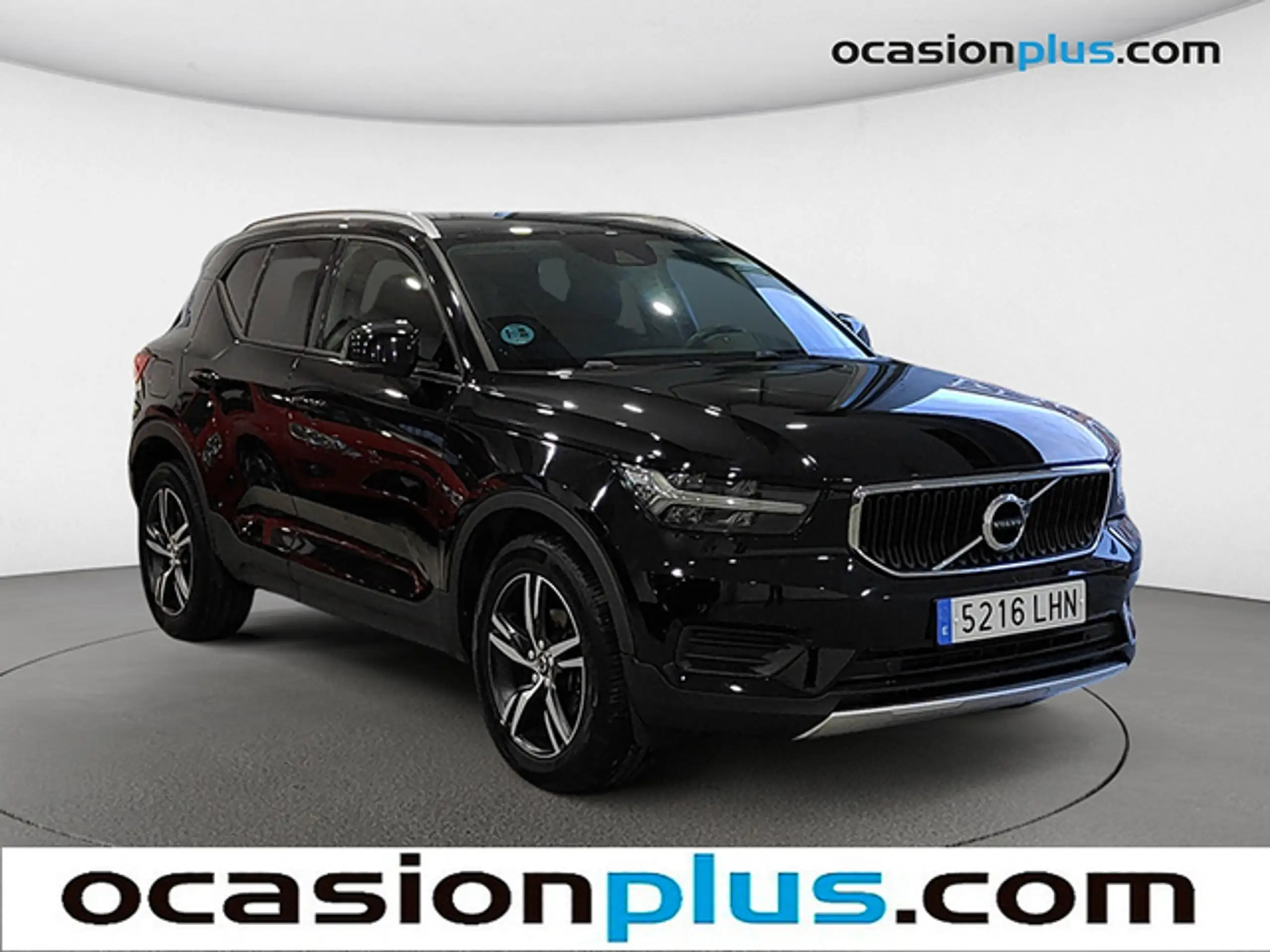 Volvo - XC40