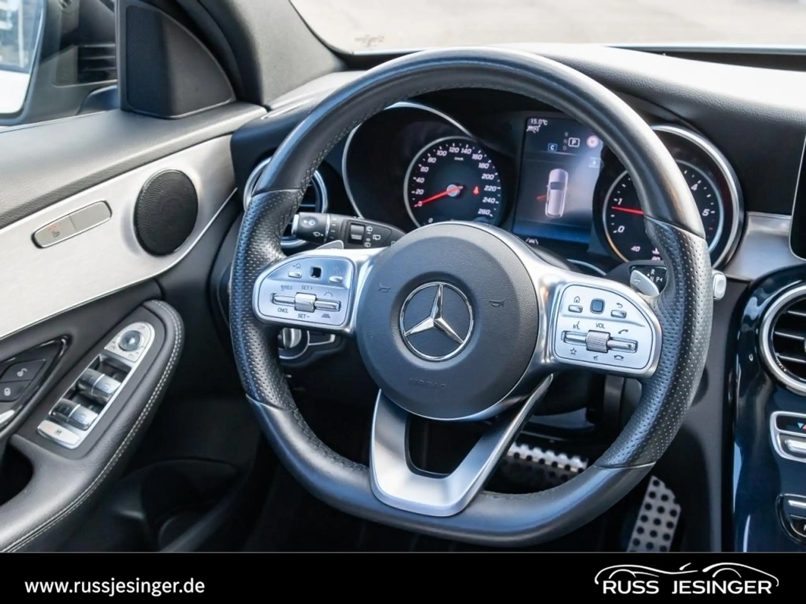 Mercedes-Benz - C 220