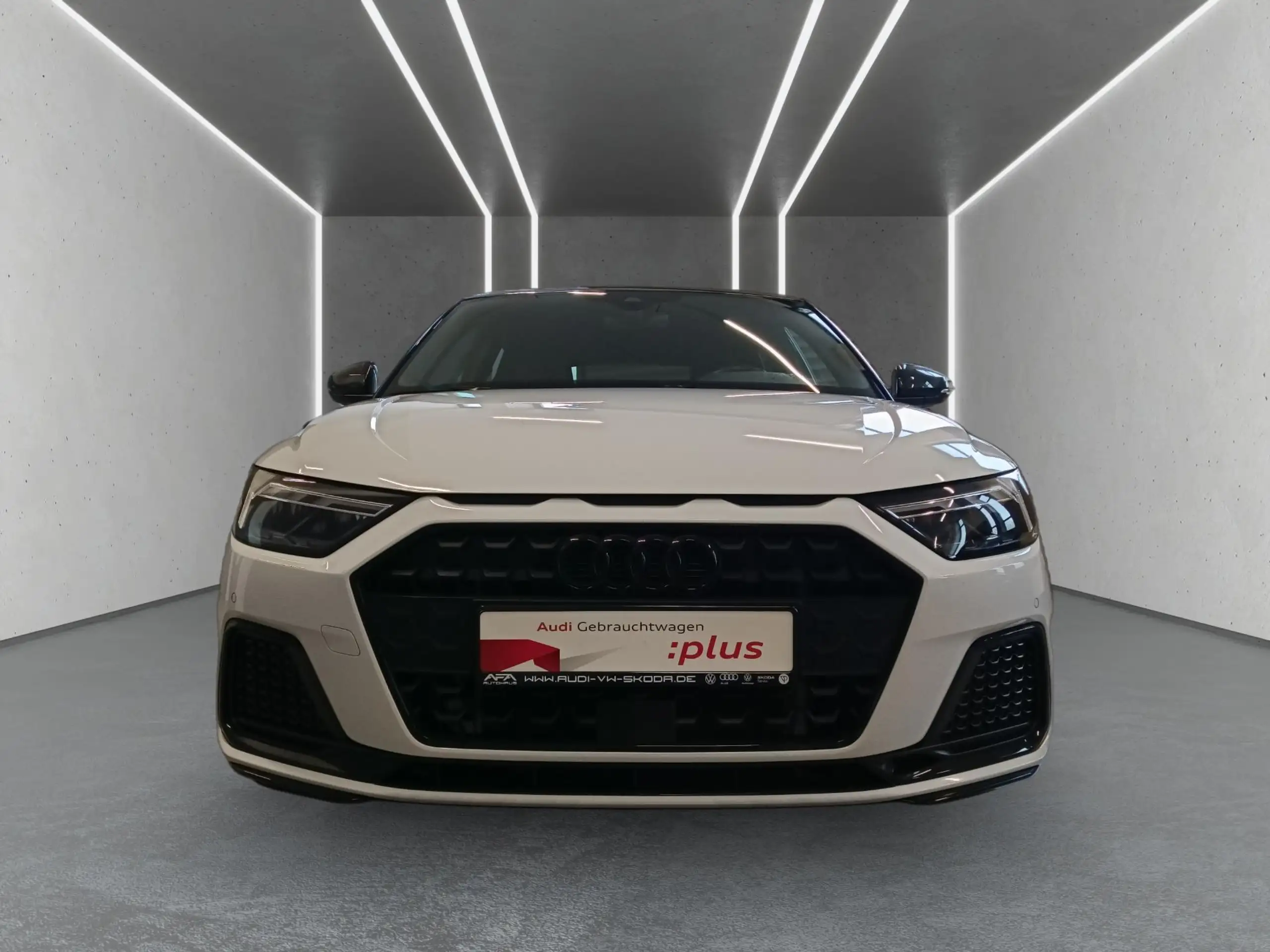 Audi - A1