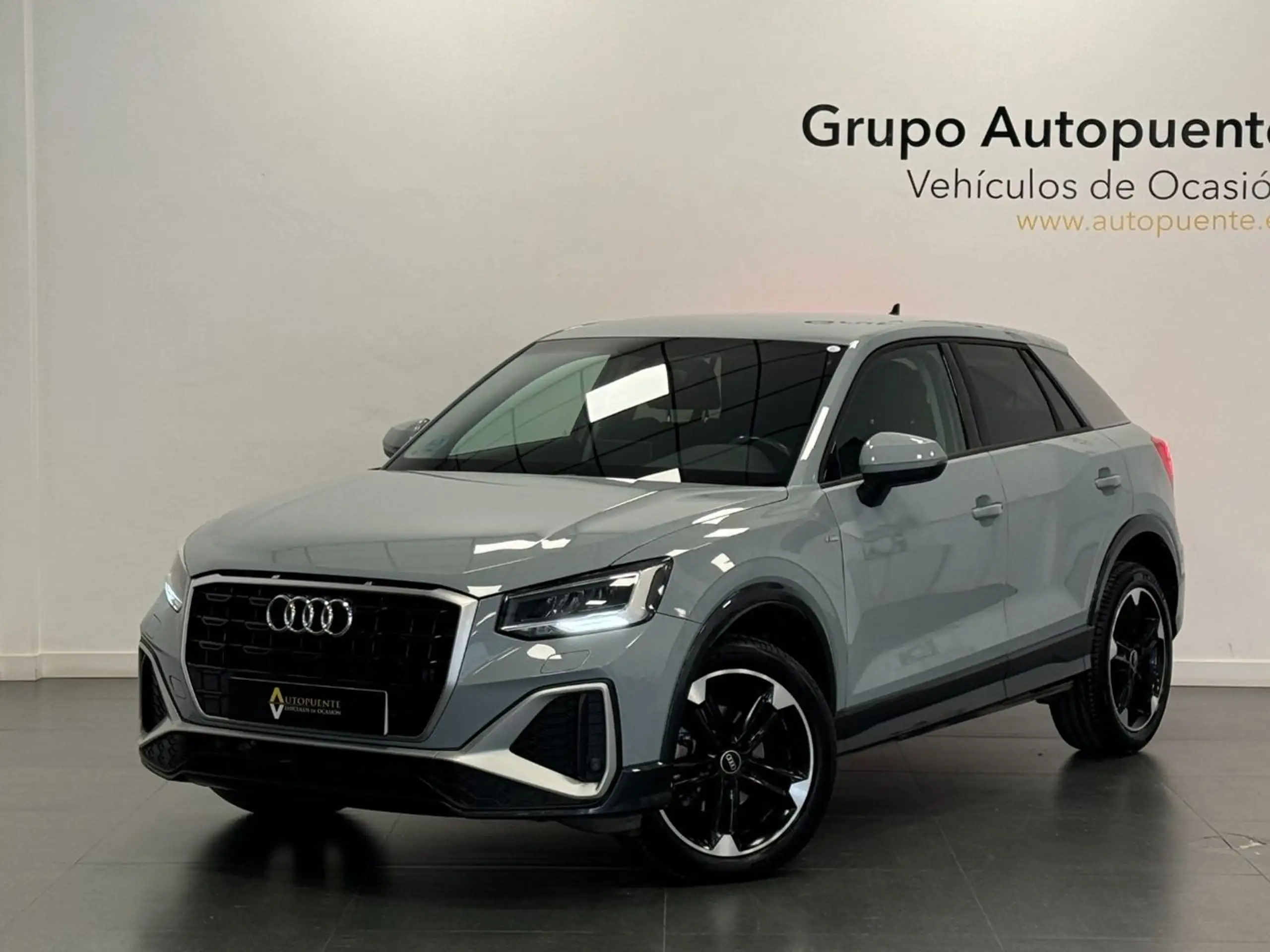 Audi - Q2