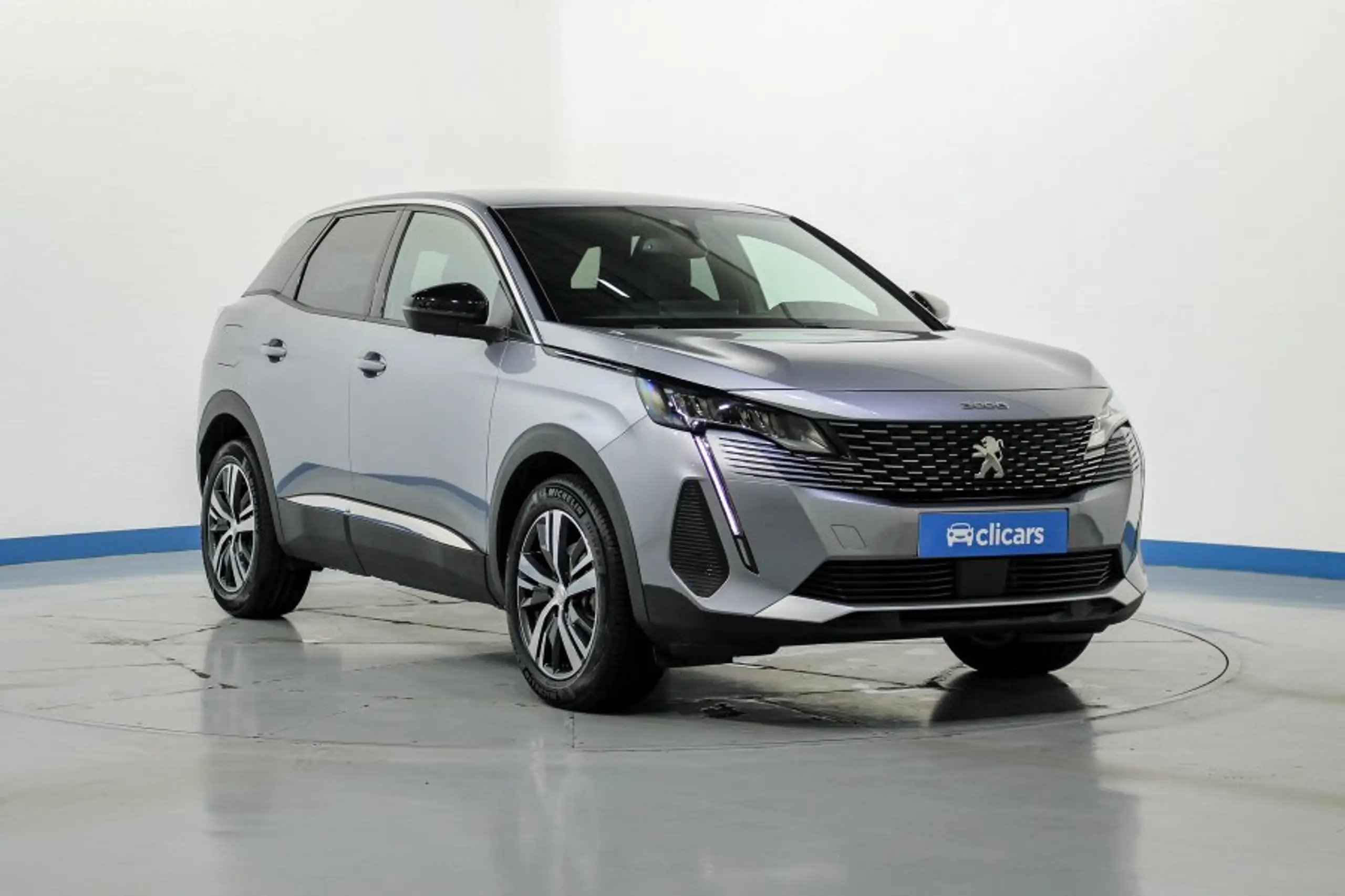 Peugeot - 3008