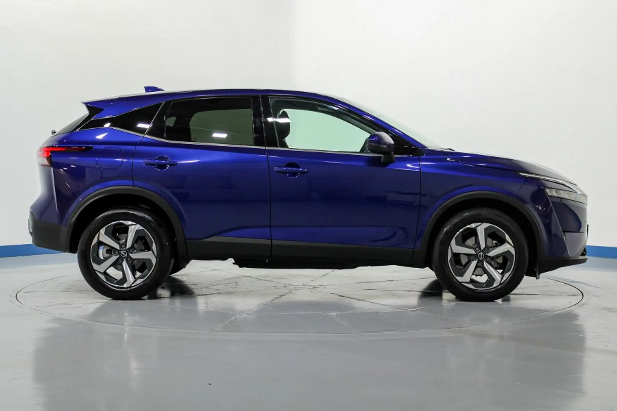 Nissan - Qashqai