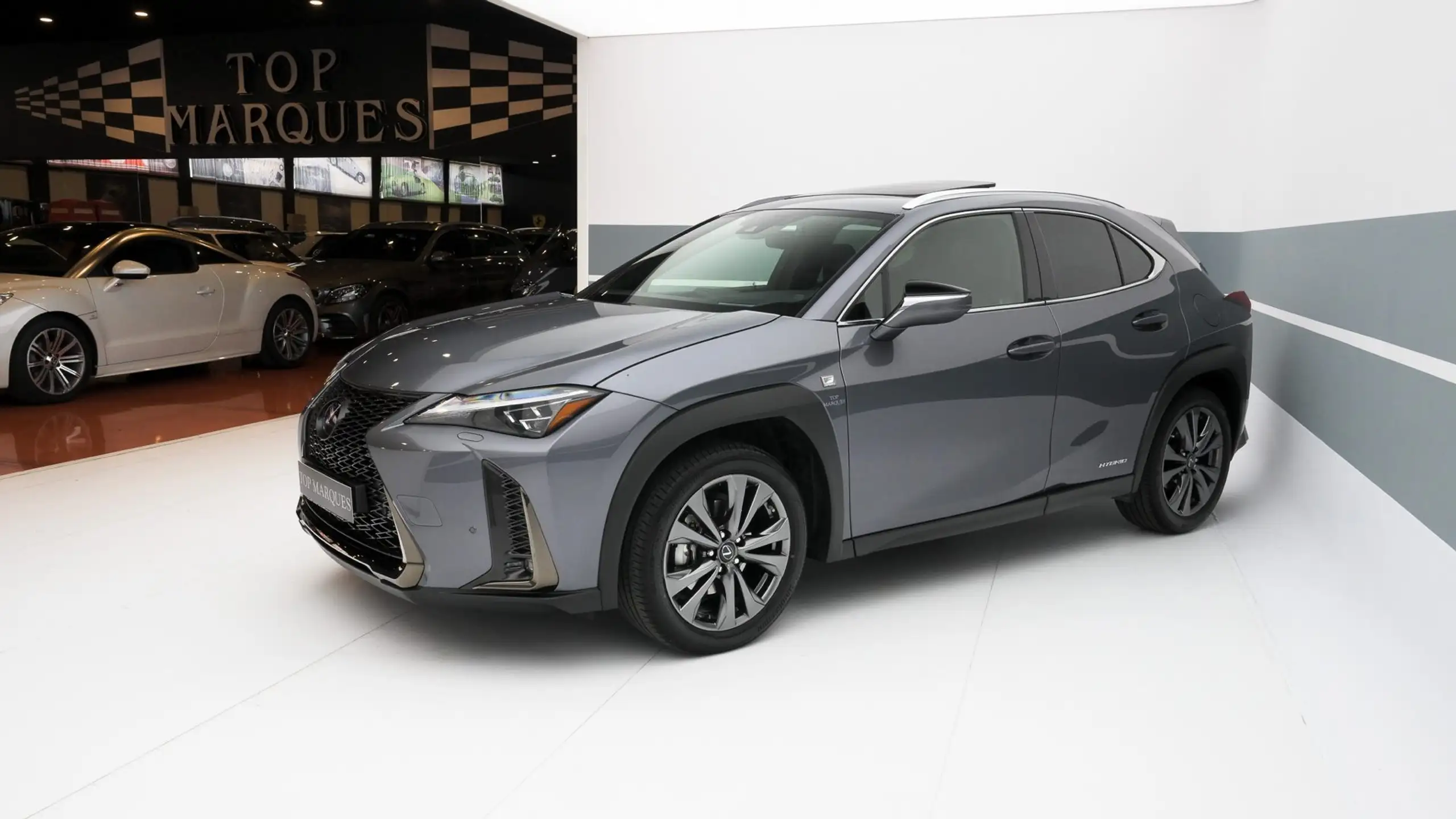 Lexus - UX 250h