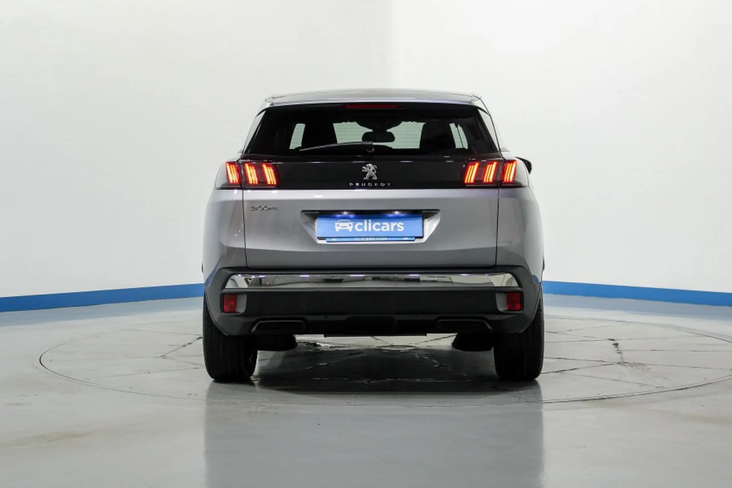 Peugeot - 3008