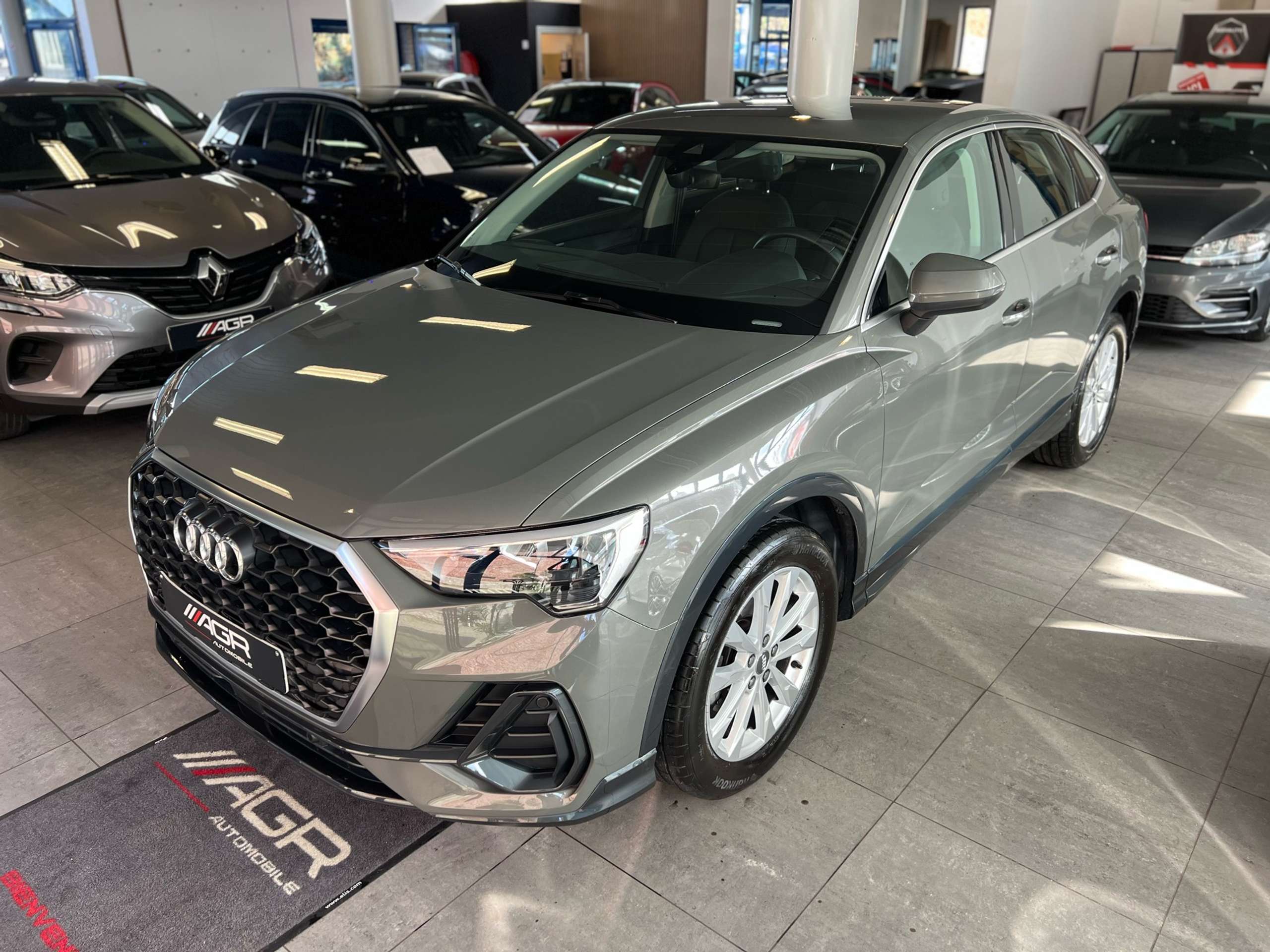 Audi Q3 2021