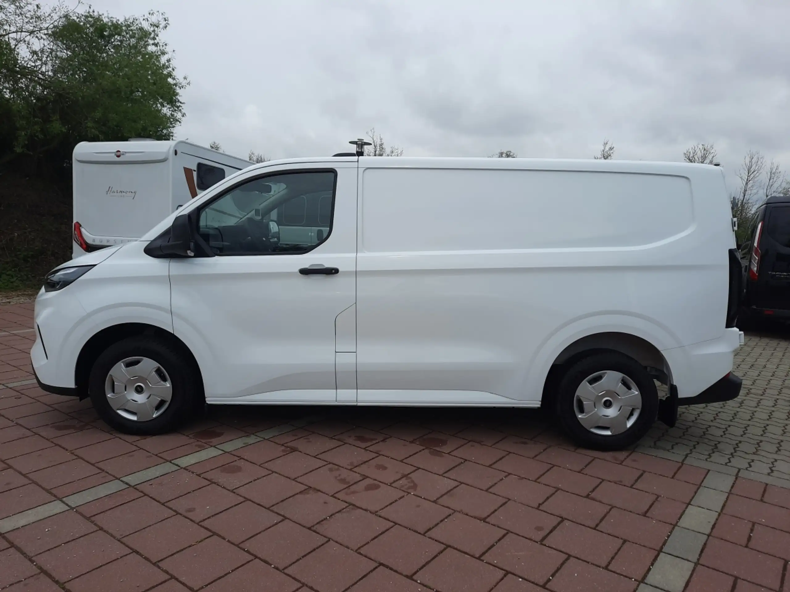 Ford - Transit Custom