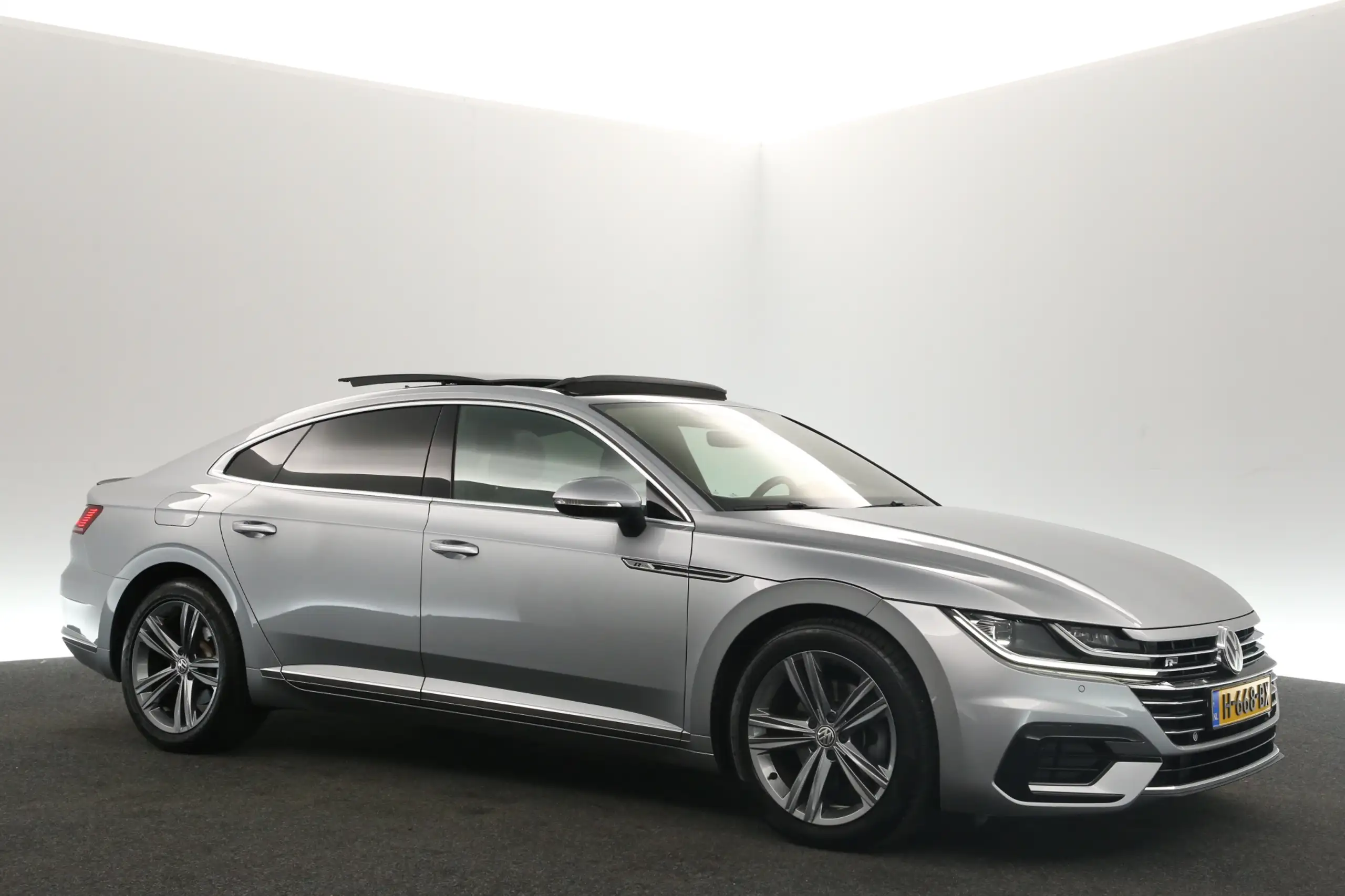 Volkswagen - Arteon