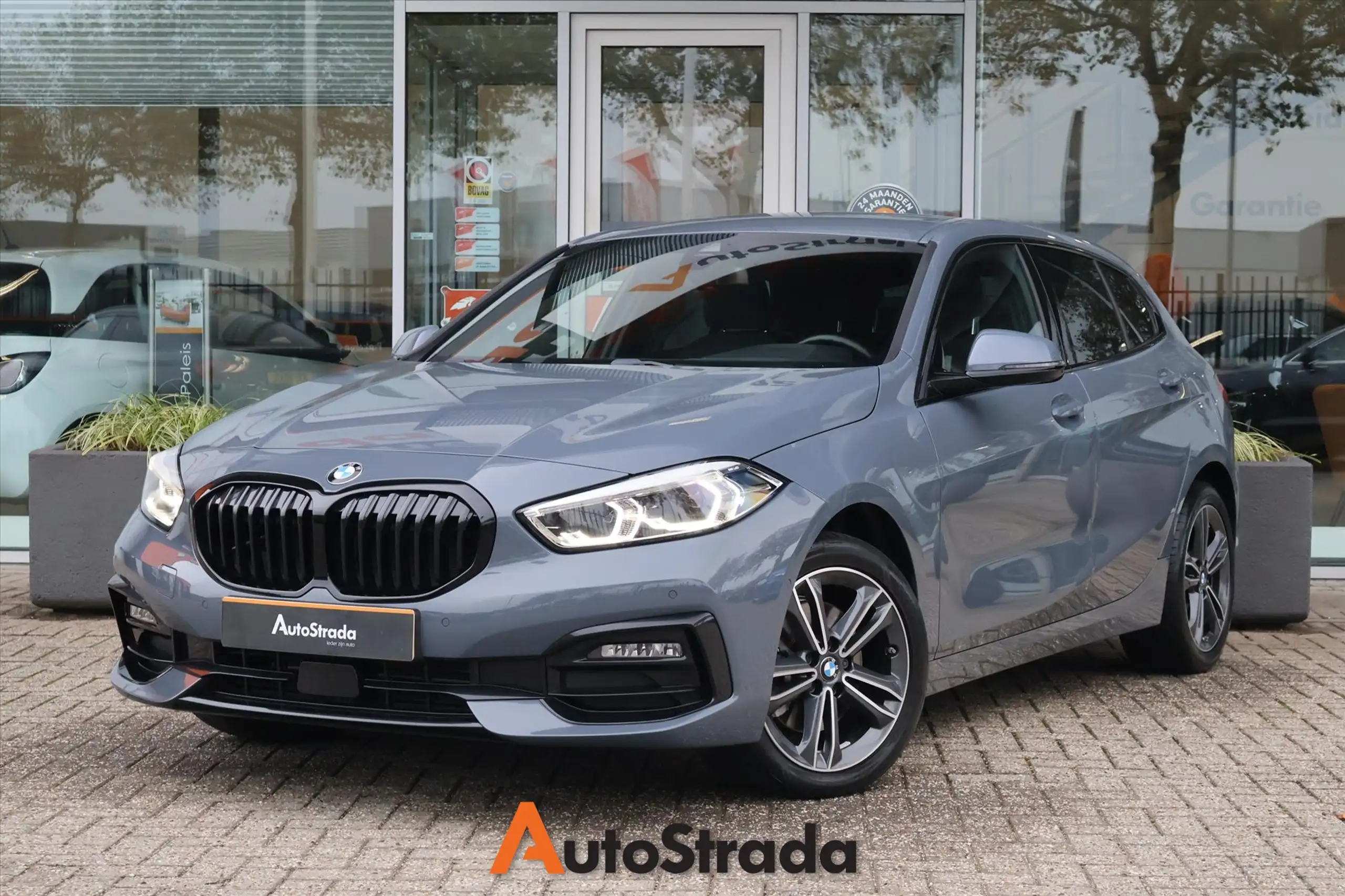 BMW 118 2021