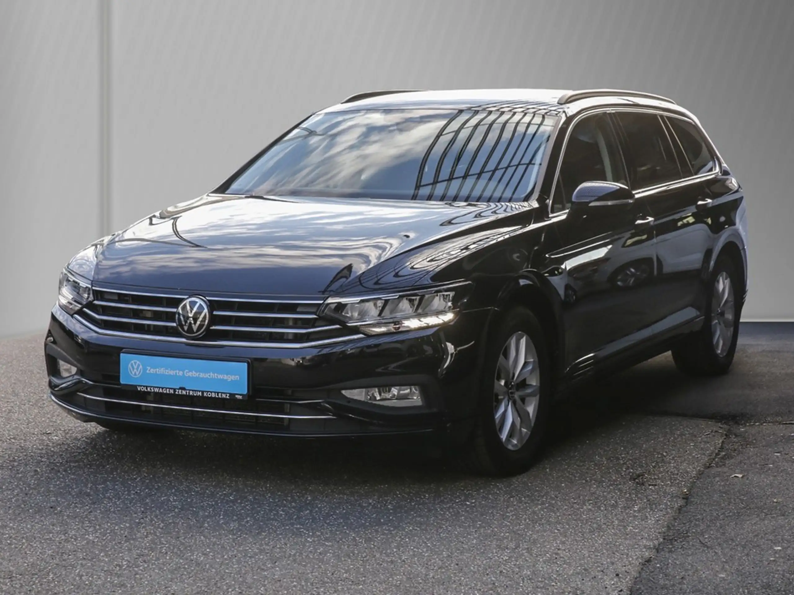 Volkswagen - Passat Variant